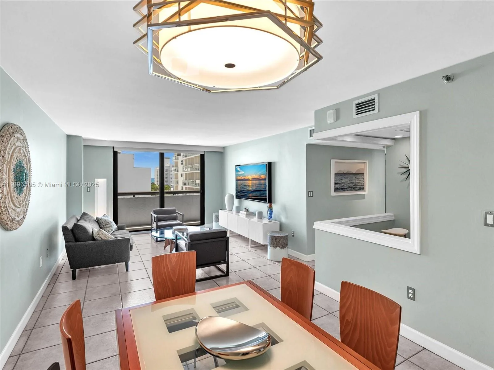 1775 Washington Ave # 8B, Miami Beach, FL 33139 photo 5