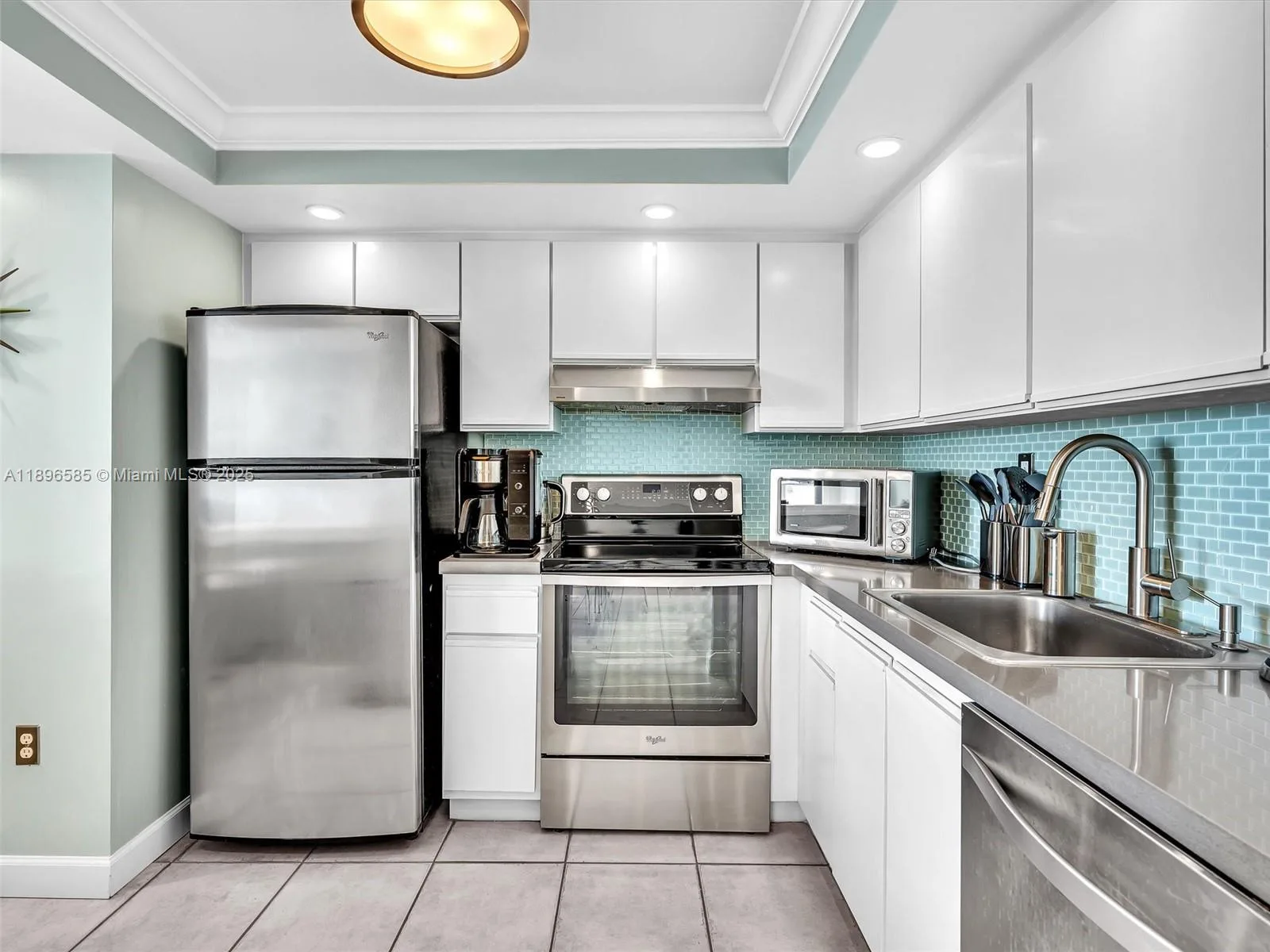 1775 Washington Ave # 8B, Miami Beach, FL 33139 photo 7