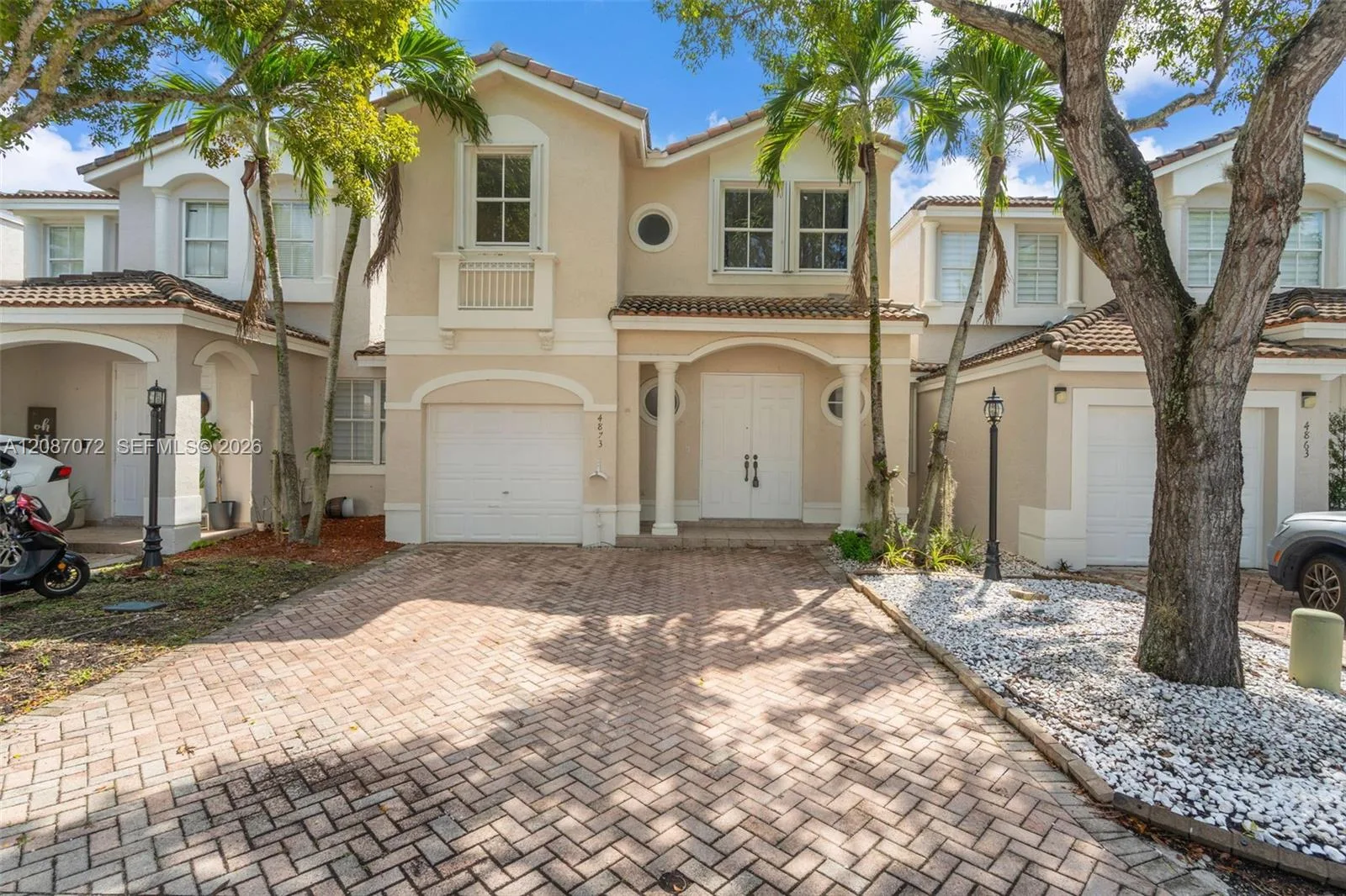 4873 NW 107th Path, Doral, FL 33178