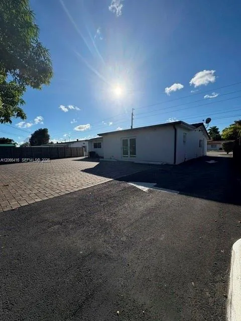 3221 SW 107th Ave, Miami, FL 33165 photo 7