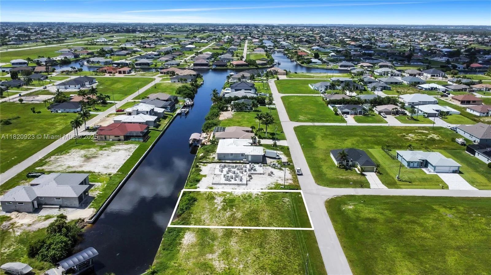 1531 NW 34th Ave, Cape Coral, FL 33993 photo 2