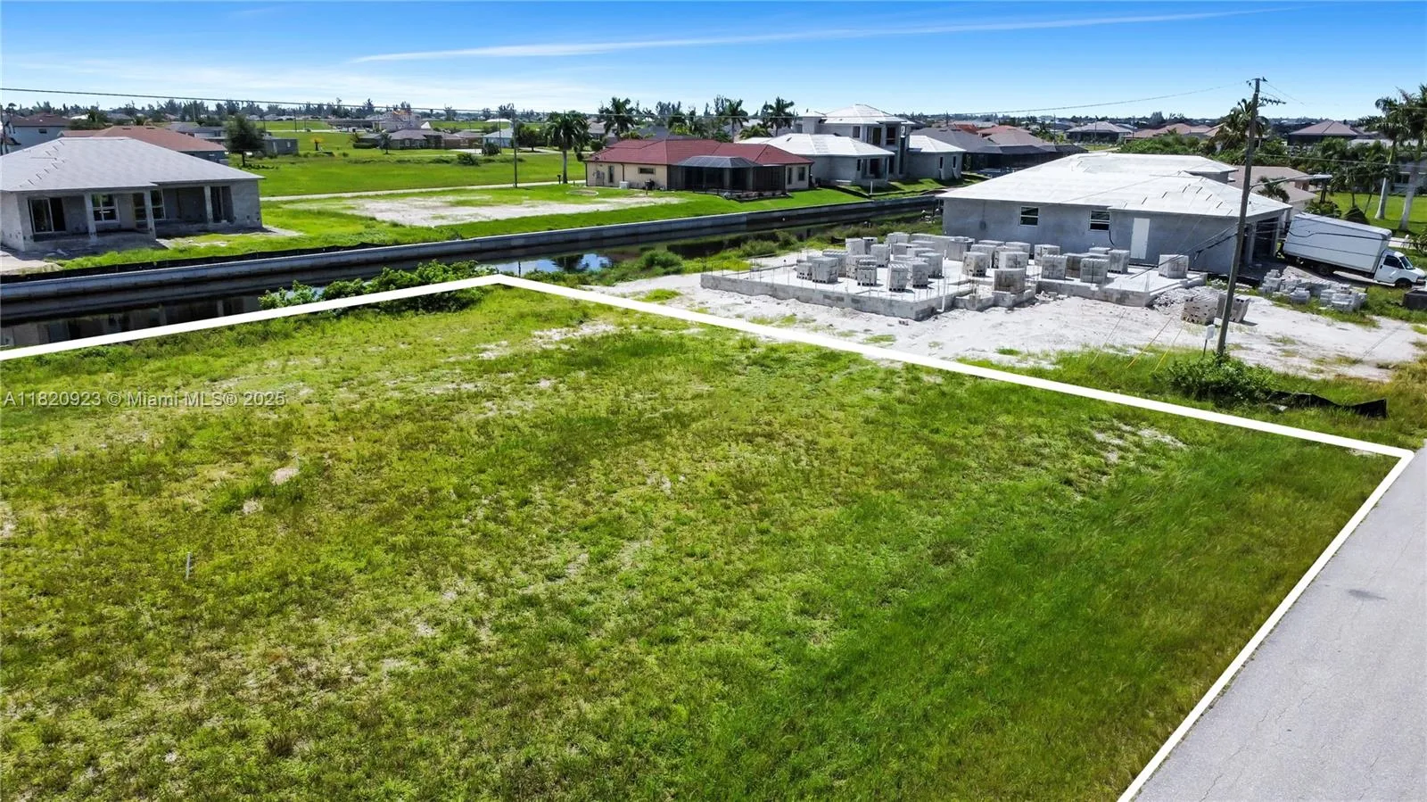 1531 NW 34th Ave, Cape Coral, FL 33993 photo 3