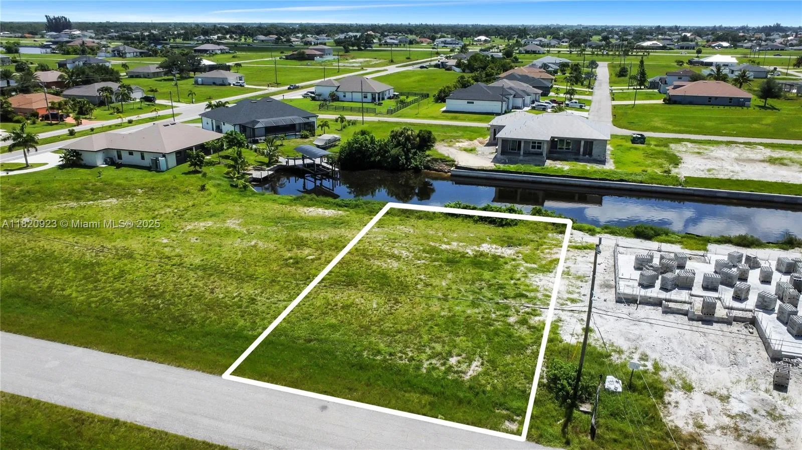 1531 NW 34th Ave, Cape Coral, FL 33993 photo 4