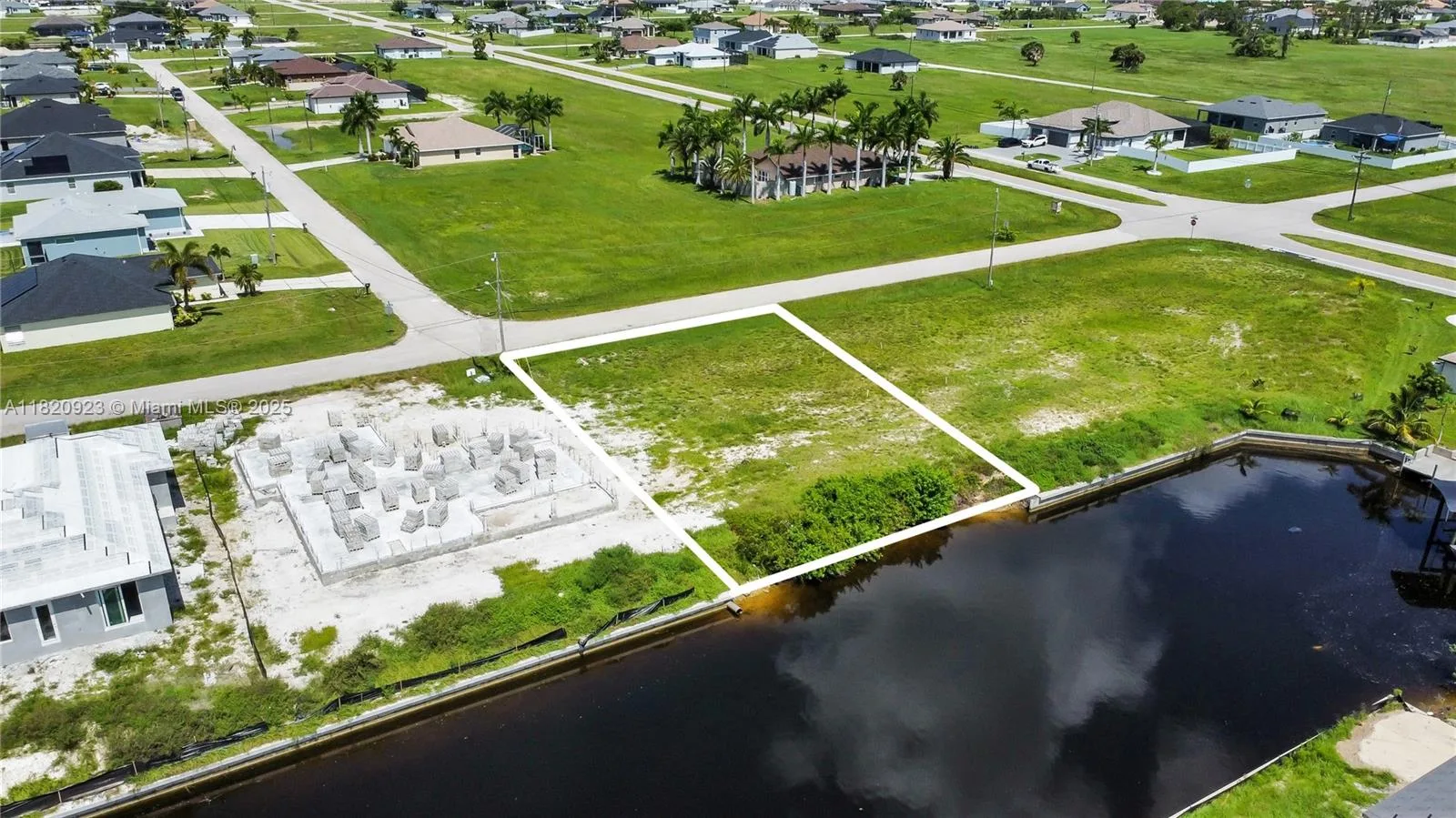 1531 NW 34th Ave, Cape Coral, FL 33993 photo 5