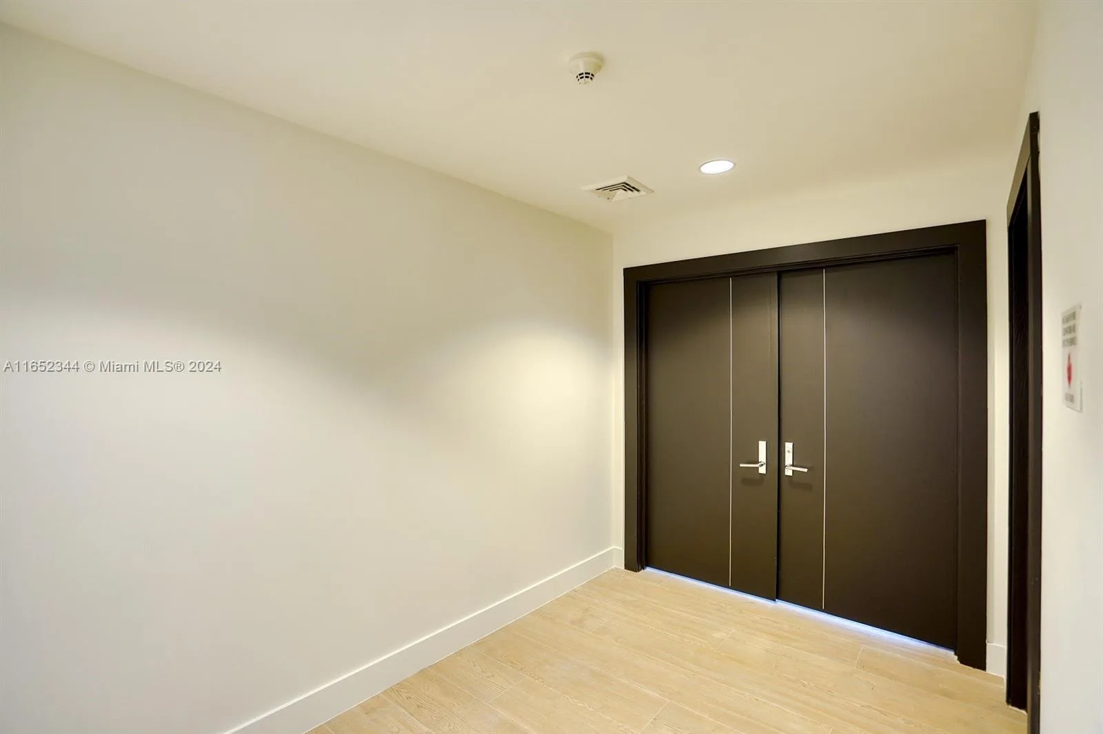 900 Biscayne Bay Unit PH-6203 at 900 Biscayne Blvd # PH-6203, Miami FL 33132 — photo 1