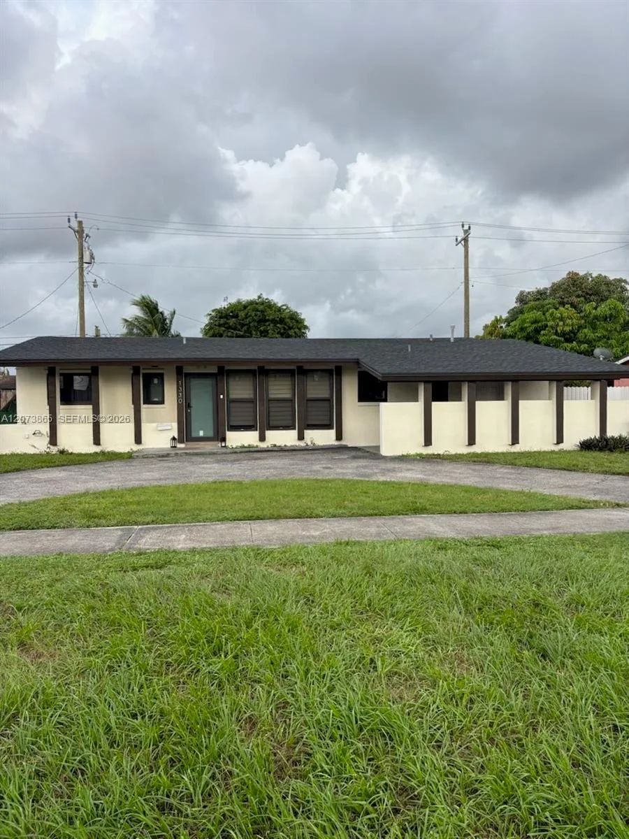 1330 NW 175th St, Miami Gardens, FL 33169