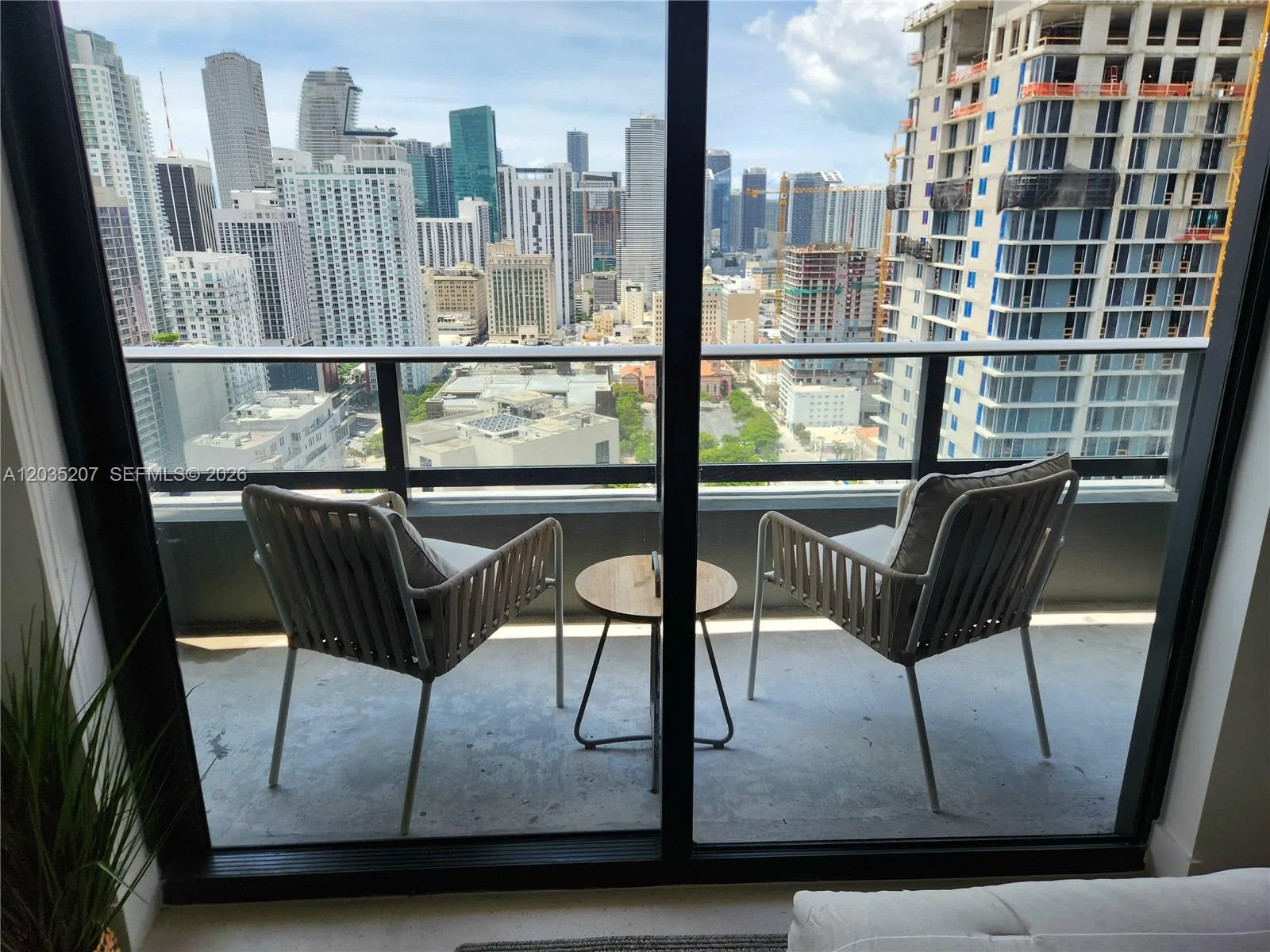 601 NE 1 AVE # 2812, Miami, FL 33132 photo 2