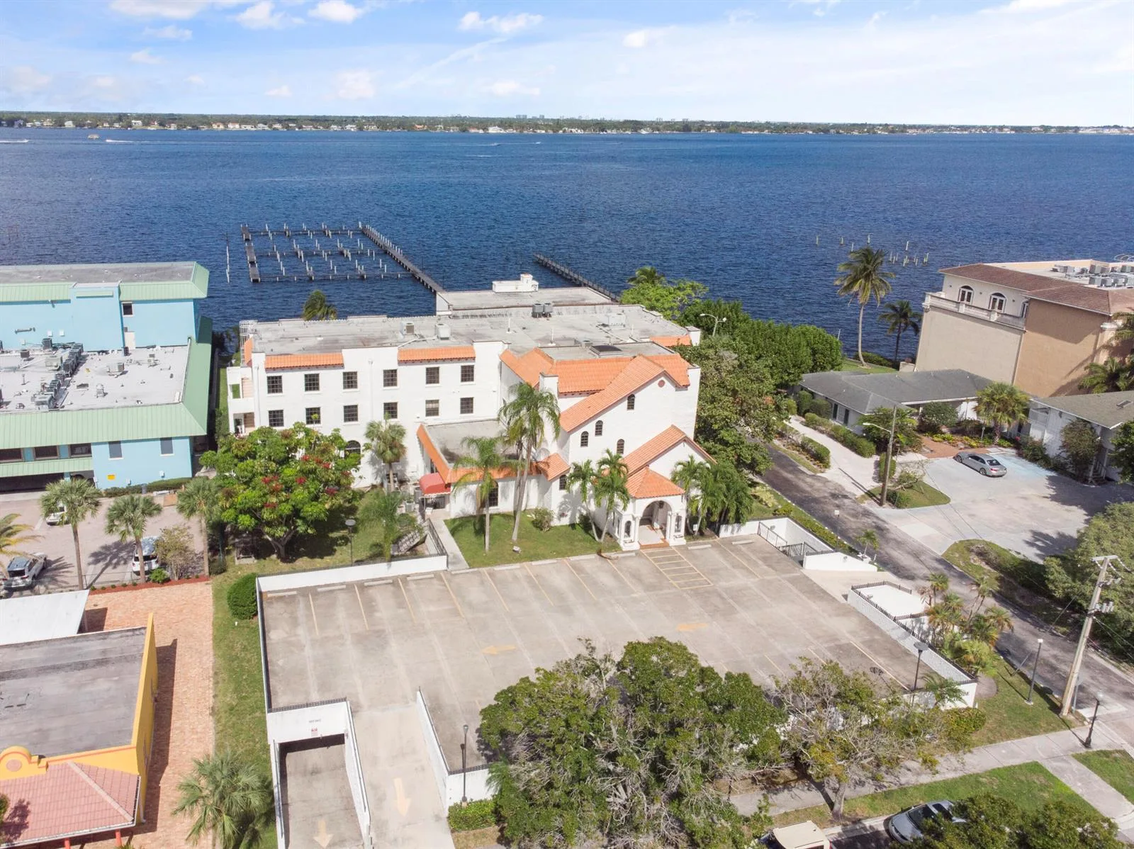 221 SE Osceola Street, Stuart, FL 34994