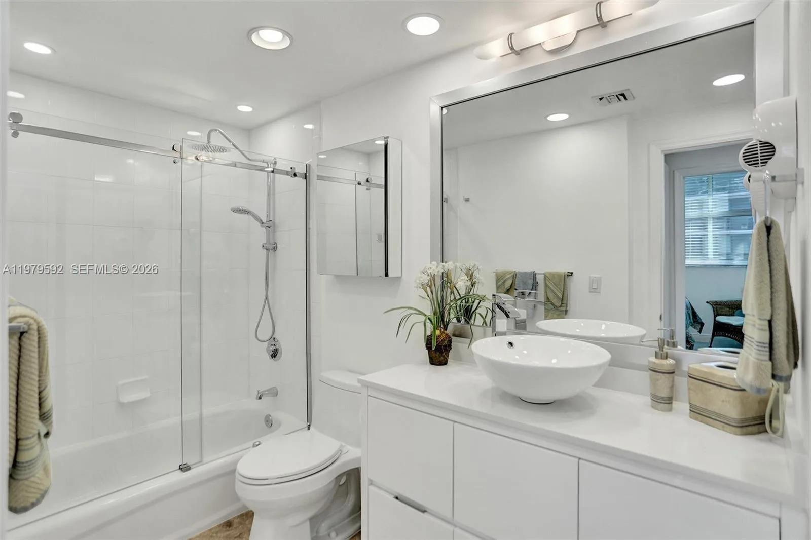 1250 S Miami Ave # 2702, Miami, FL 33130 photo 10
