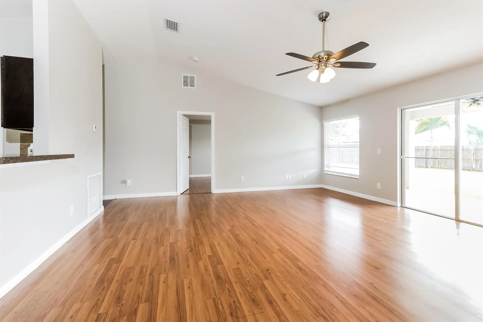 2257 SW MATHESON Terrace, Port St. Lucie, FL 34953 — zdjęcie 4