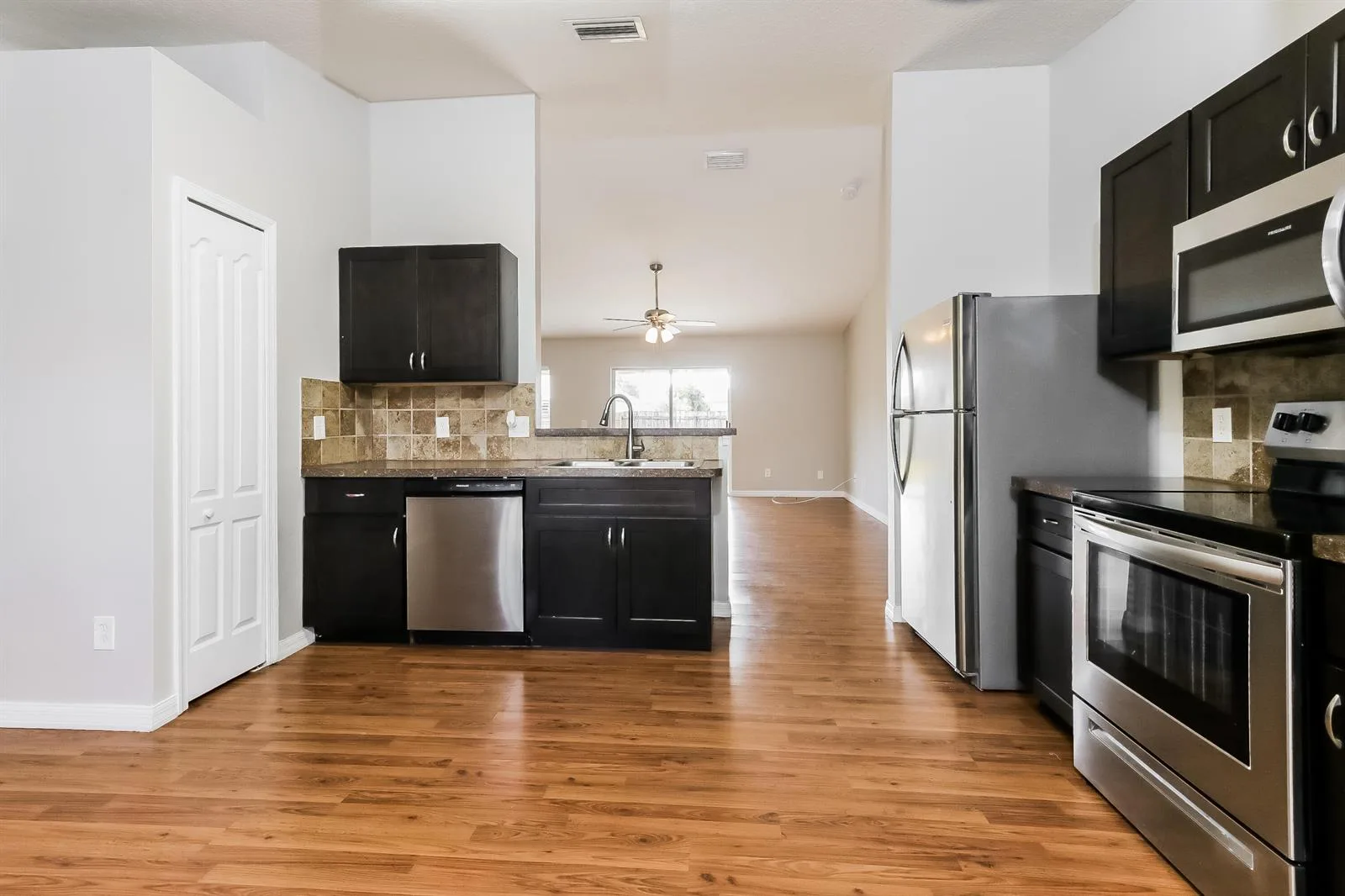 2257 SW MATHESON Terrace, Port St. Lucie, FL 34953 — zdjęcie 5