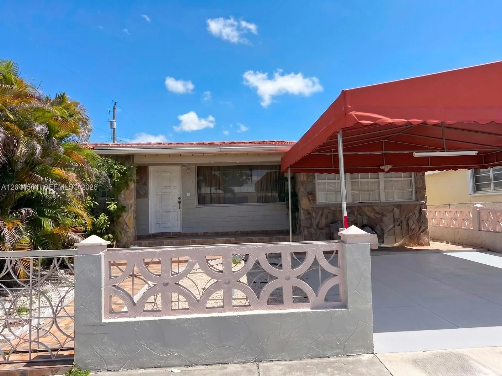 974 SE 1st St # 974, Hialeah, FL 33010