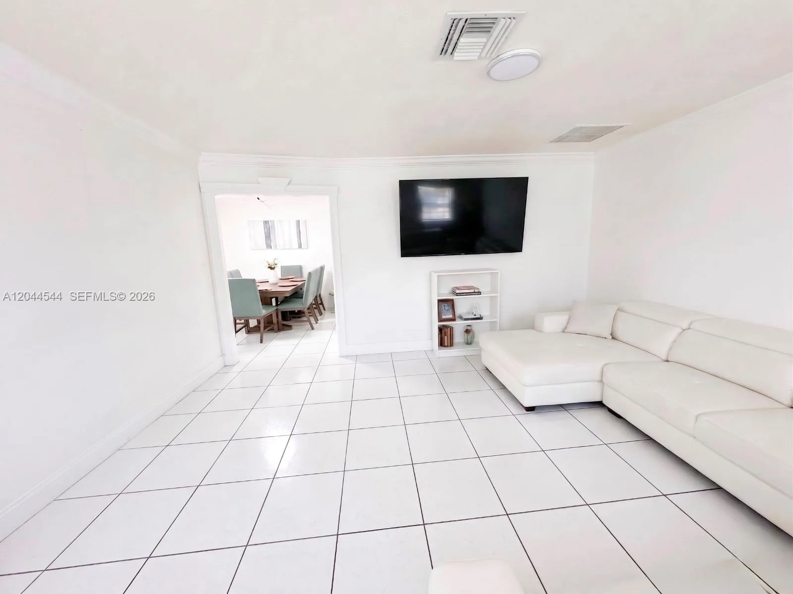 974 SE 1st St # 974, Hialeah, FL 33010 photo 12