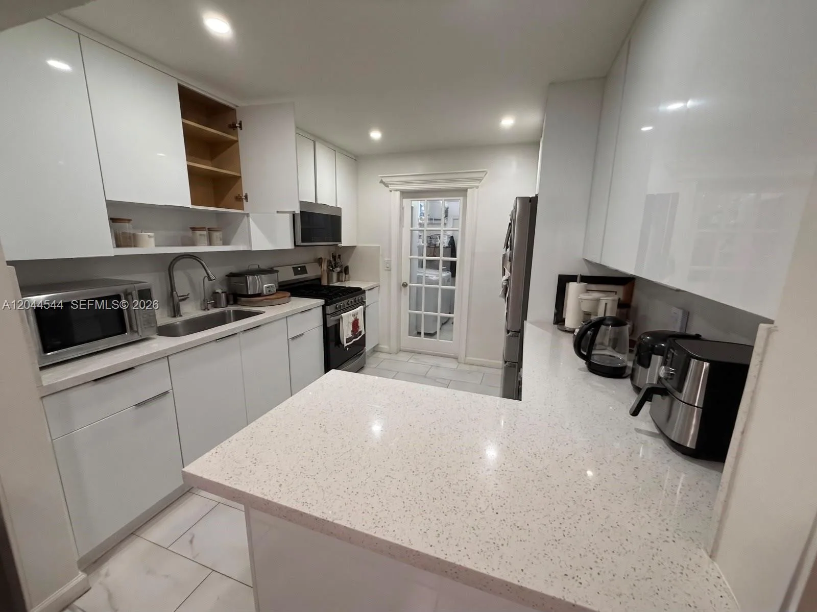 974 SE 1st St # 974, Hialeah, FL 33010 photo 5