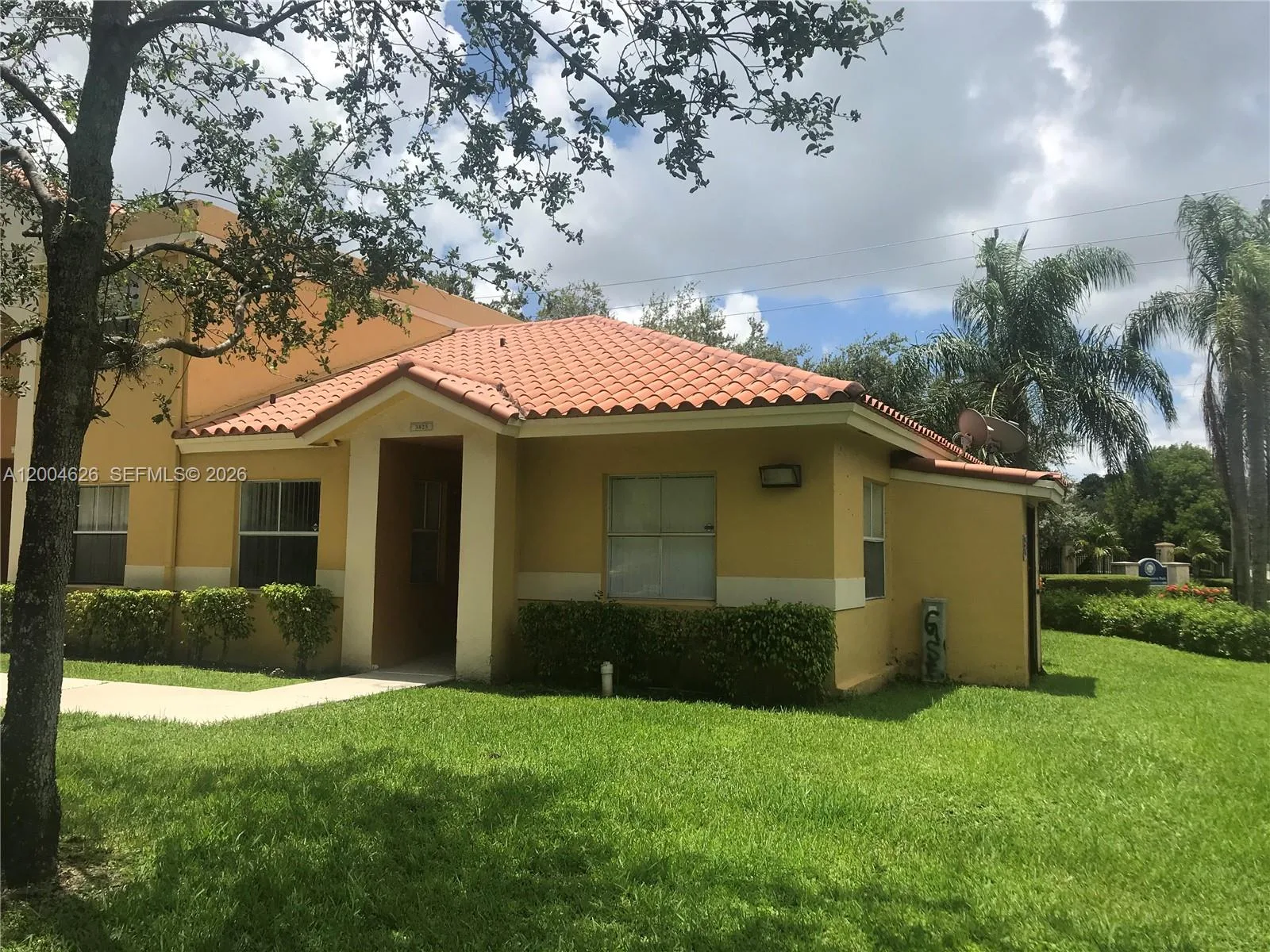 3825 NW 90th Ave # 3825, Sunrise, FL 33351