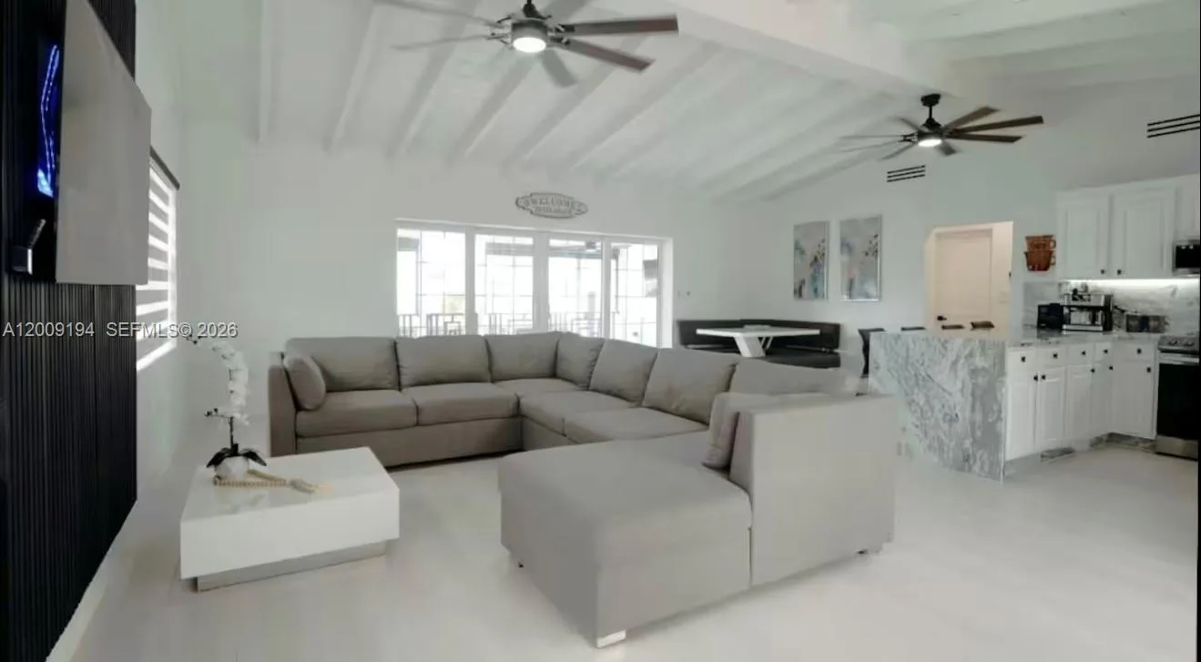 2133 Yellowtail Dr, Marathon, FL 33050 photo 7