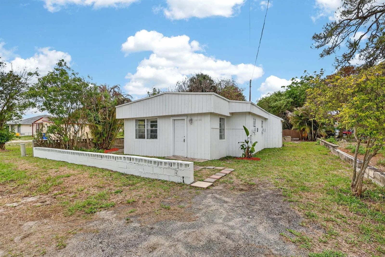 14766 SW 169th Drive, FL 34956 photo 4