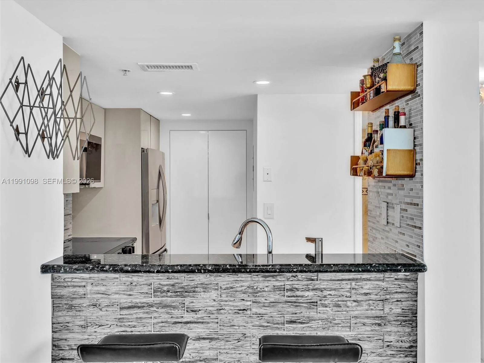 650 West Ave # 1605, Miami Beach, FL 33139 photo 7