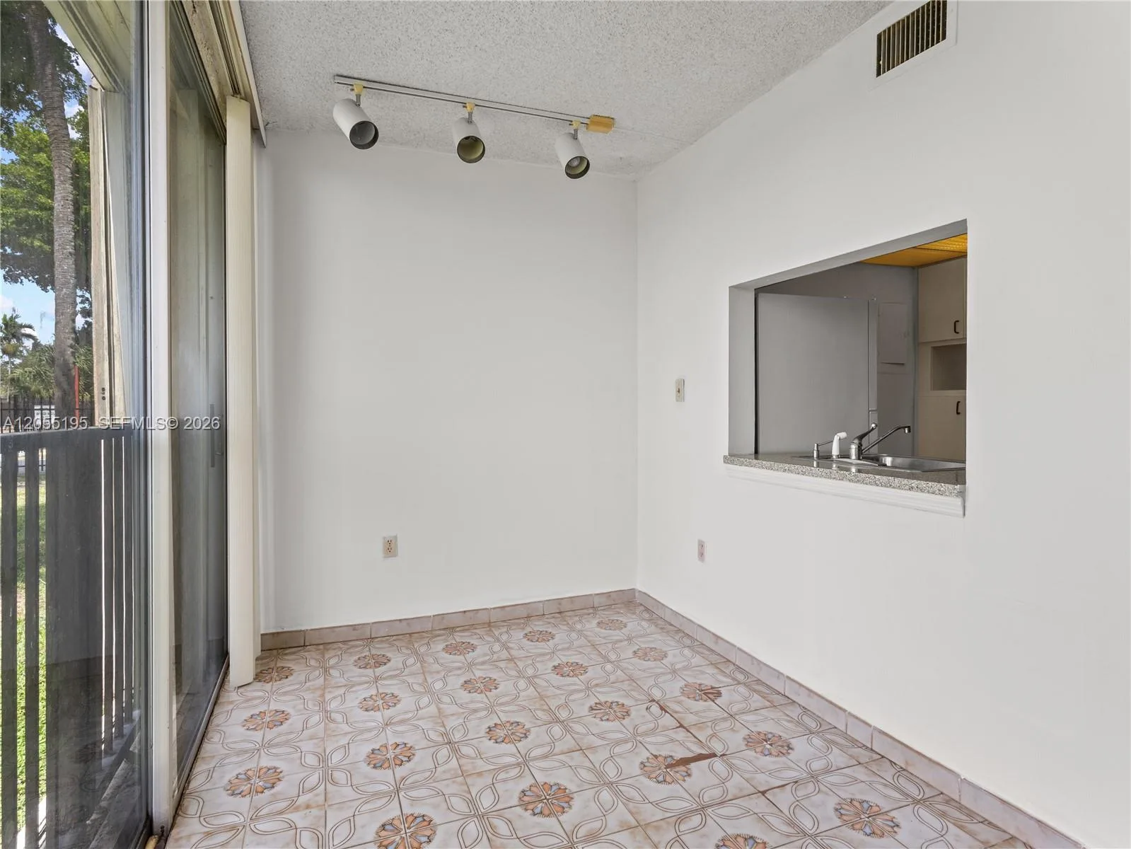 9401 SW 4th St # 104, Miami, FL 33174 photo 10
