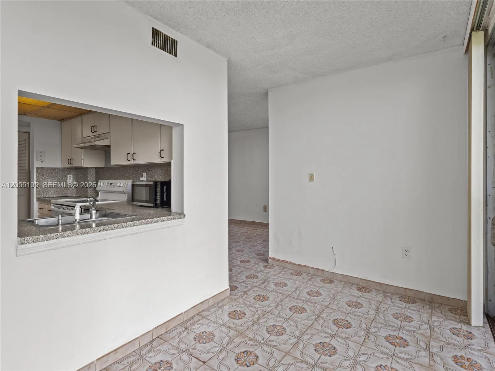 9401 SW 4th St # 104, Miami, FL 33174 photo 11