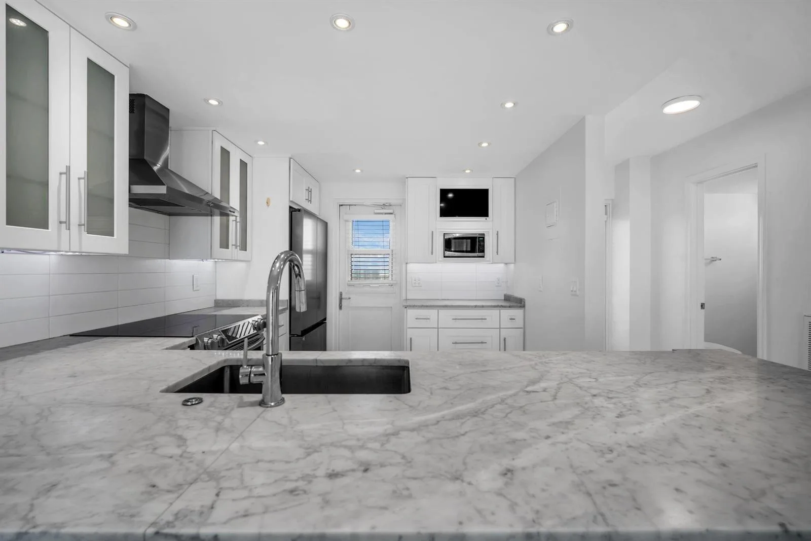 2200 NE 33rd Avenue # 17C, Fort Lauderdale, FL 33305 photo 6