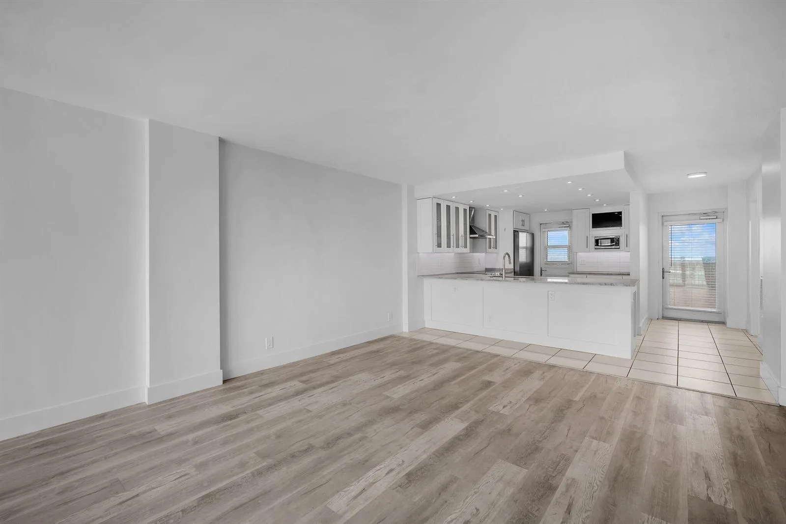 2200 NE 33rd Avenue # 17C, Fort Lauderdale, FL 33305 photo 7