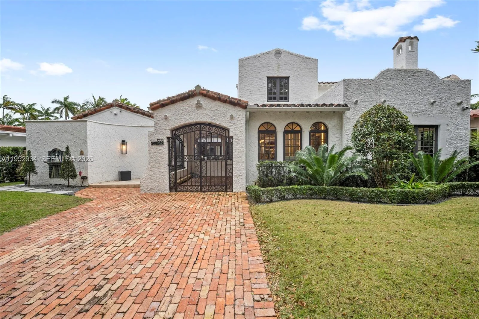 1236 Obispo Ave, Coral Gables, FL 33134 photo 3