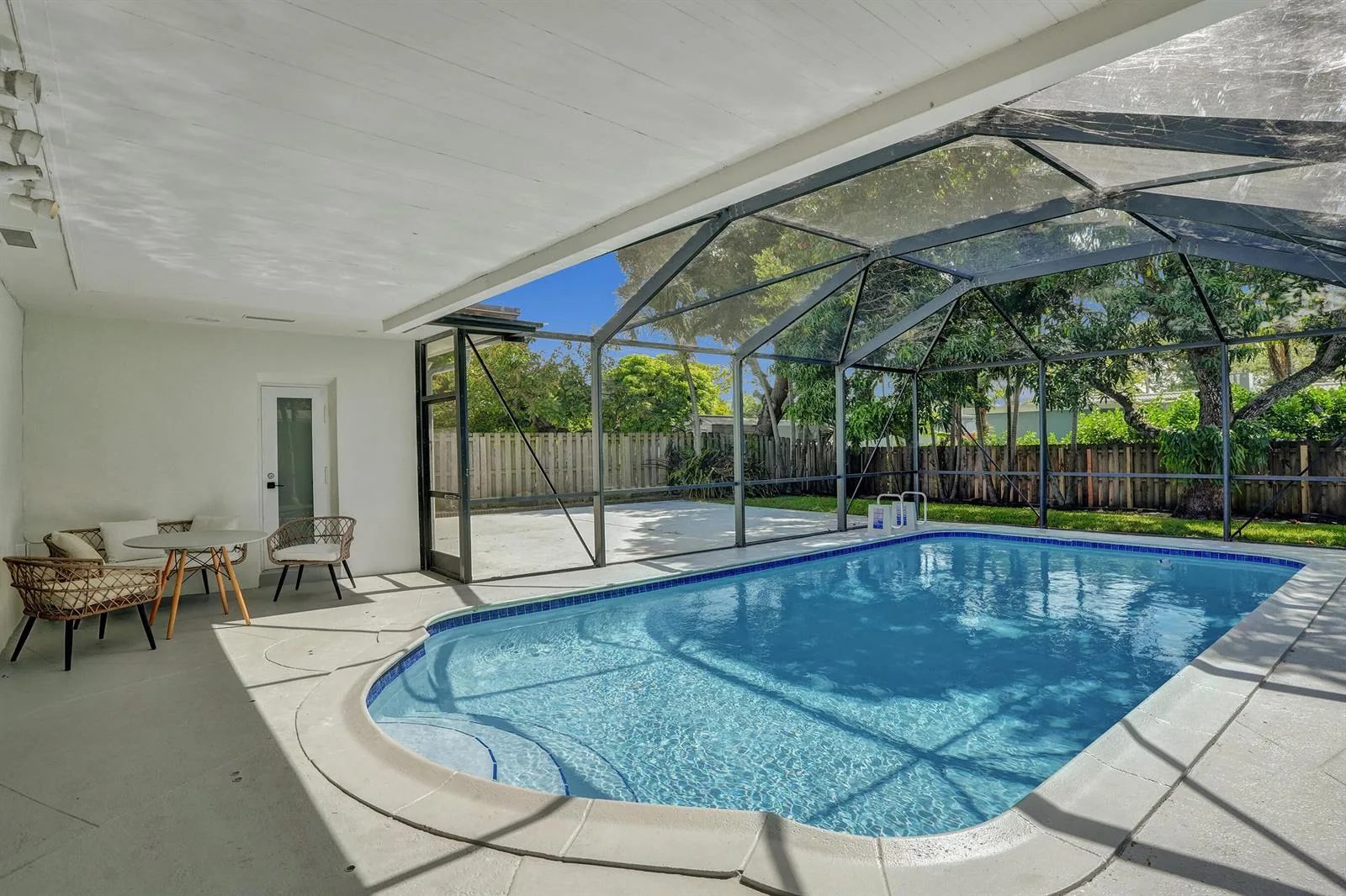 2030 N 54th Avenue, Hollywood, FL 33021