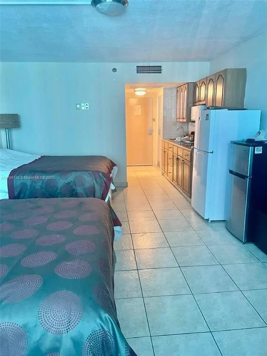 19201 Collins Ave # 1022, Sunny Isles Beach, FL 33160 photo 5