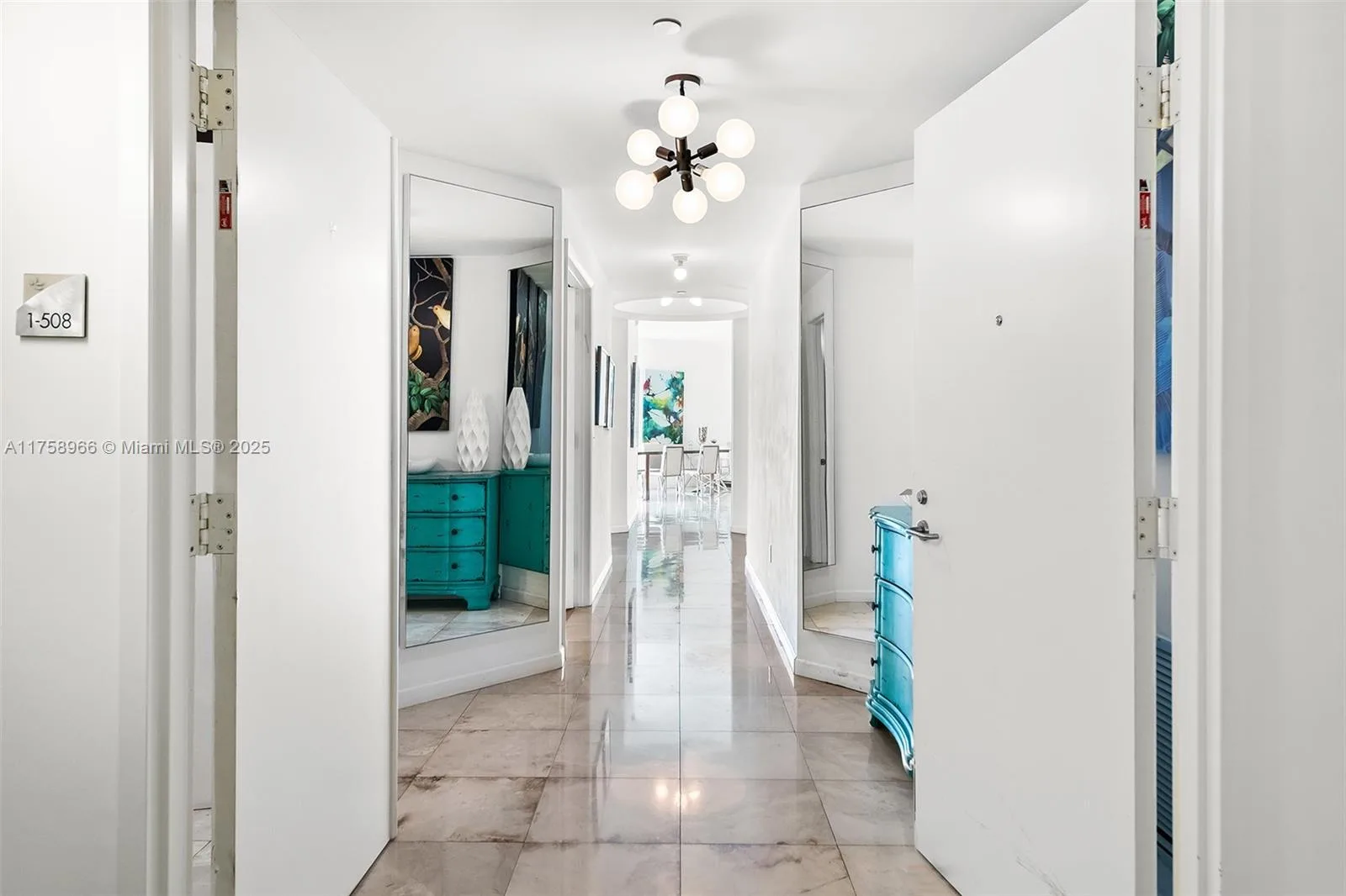 3131 NE 188th St # 1-508, Aventura, FL 33180