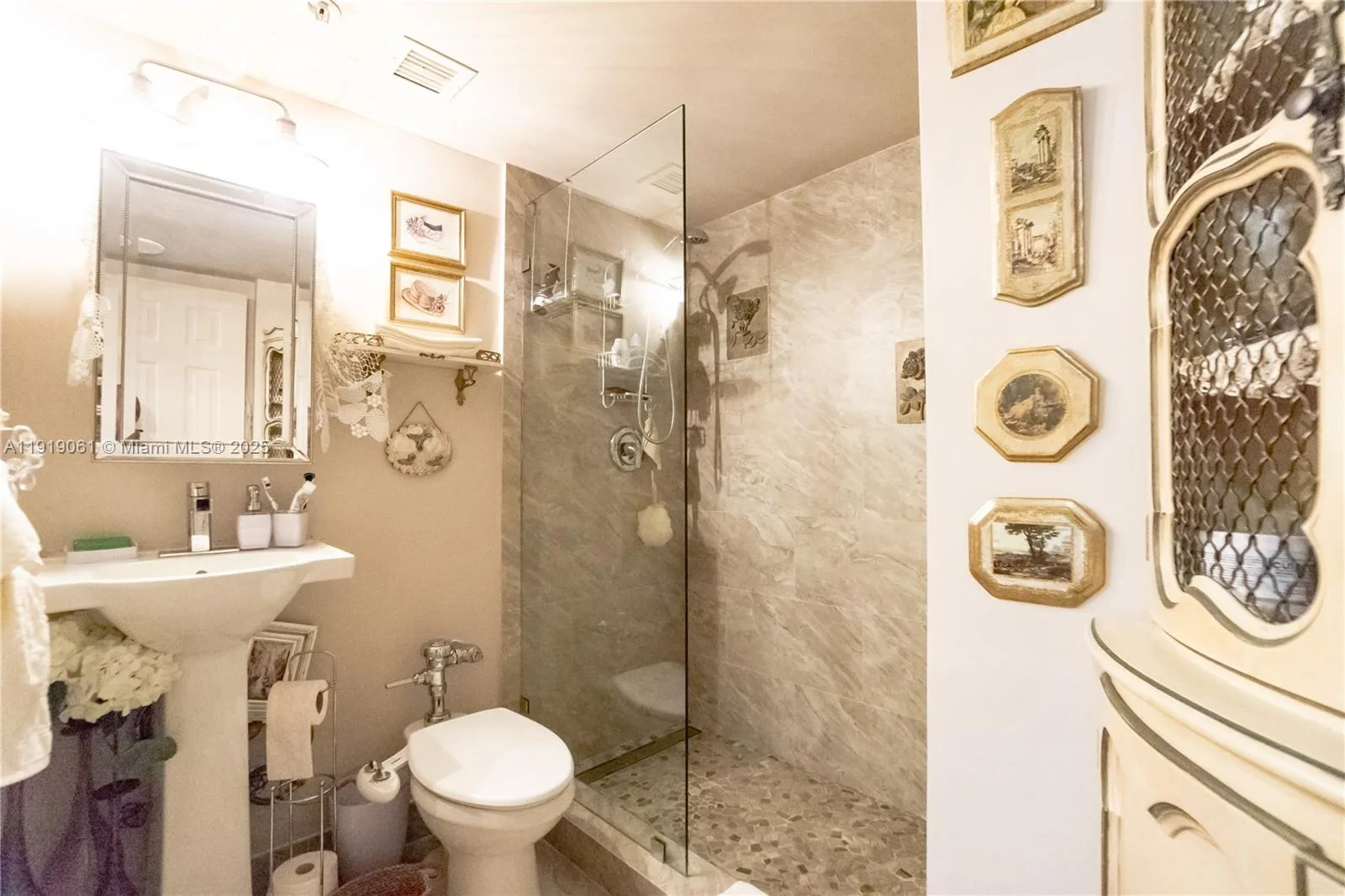 1500 Bay Rd # 932S, Miami Beach, FL 33139 photo 12