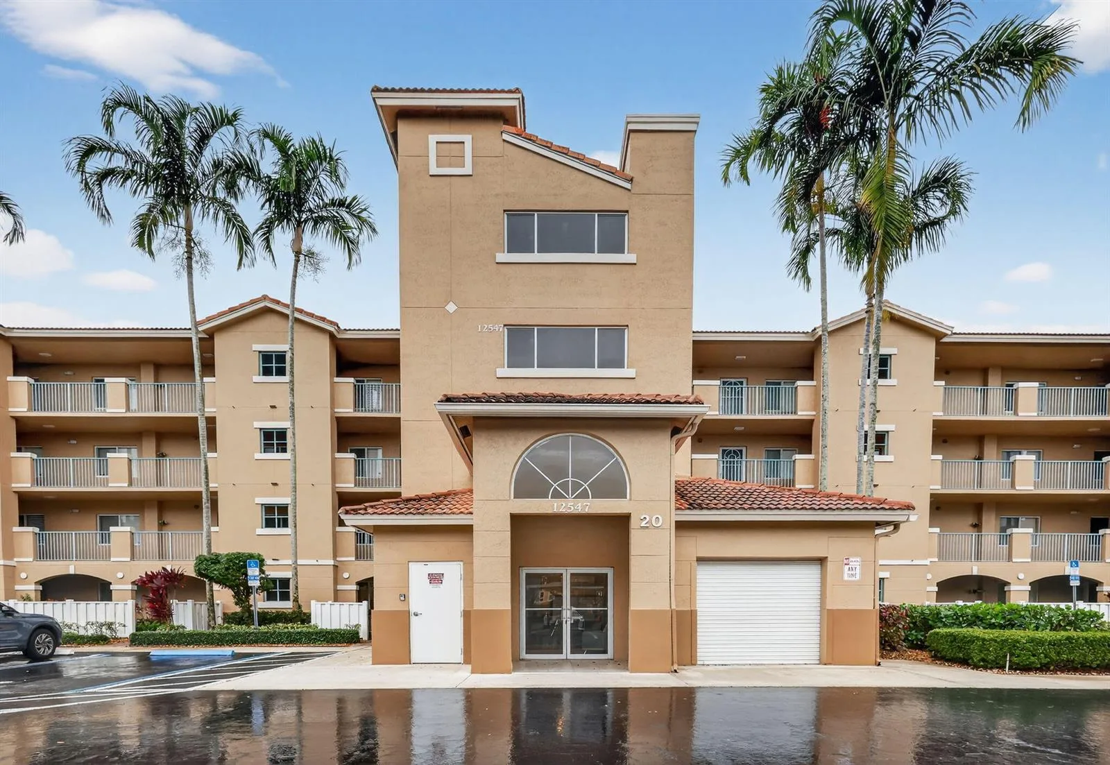 12547 Imperial Isle Drive # 204, Boynton Beach, FL 33437