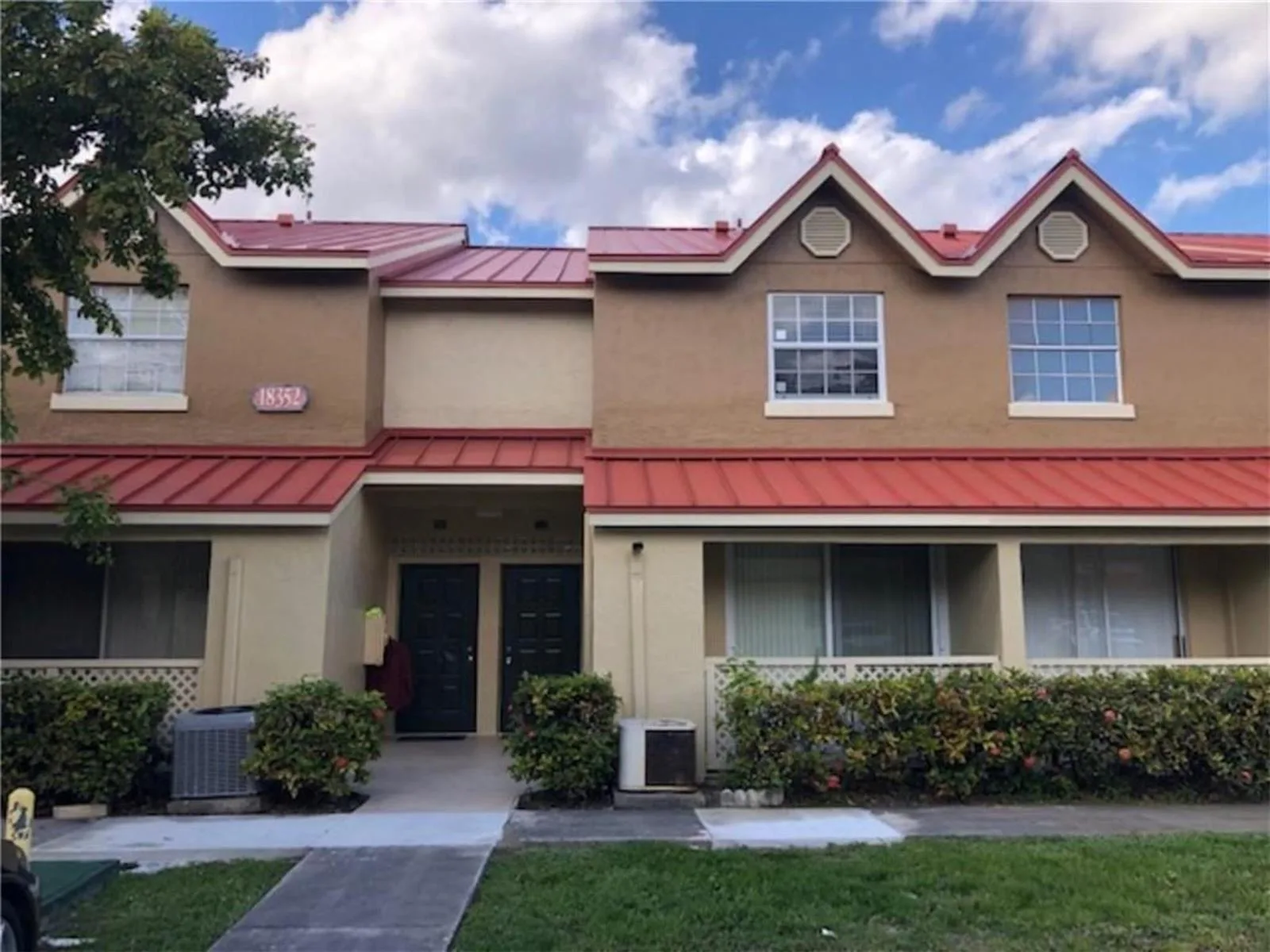 18352 NW 68th Avenue # E, Hialeah, FL 33015