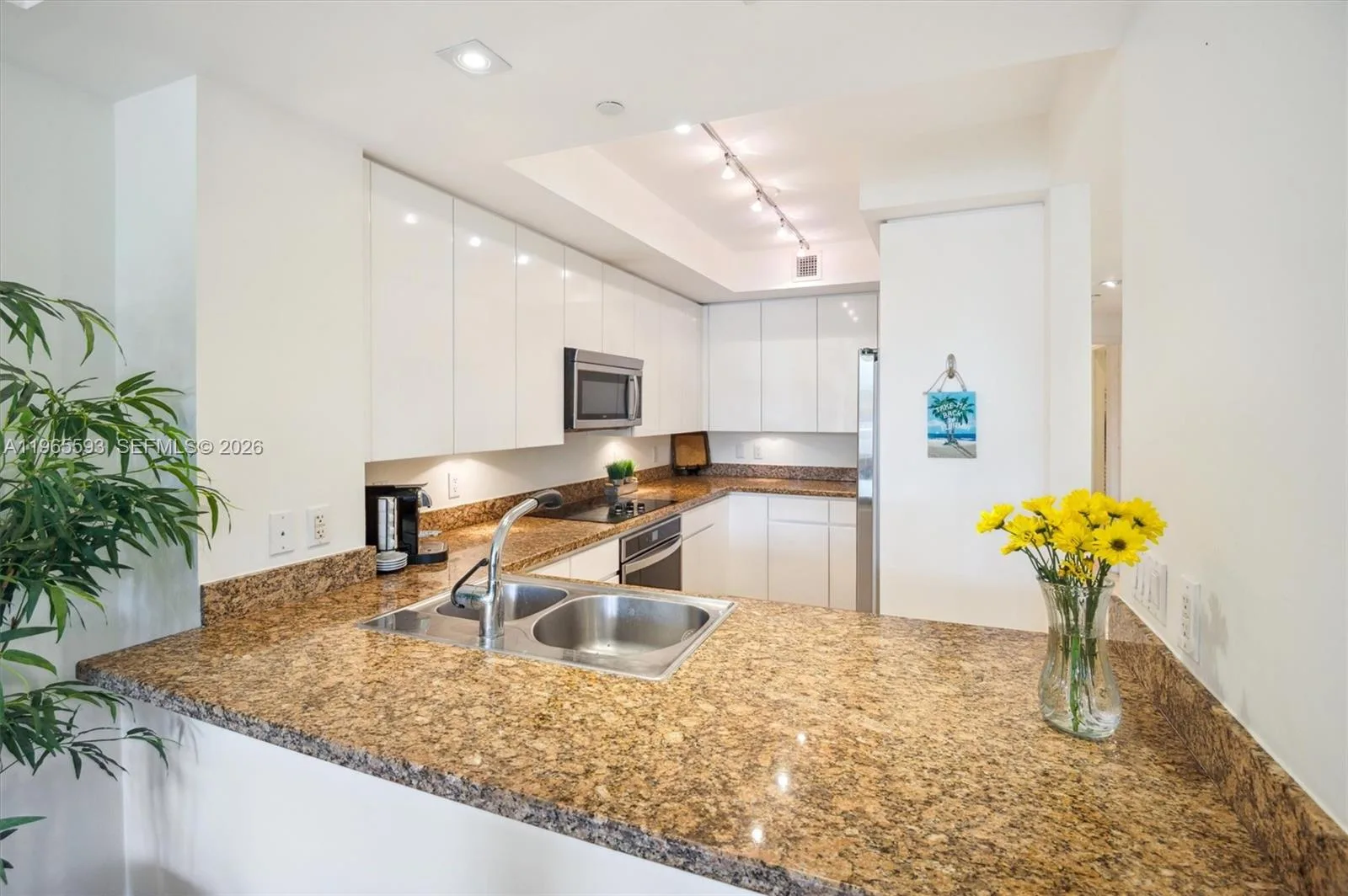 765 Crandon Blvd # 111, Key Biscayne, FL 33149 photo 9