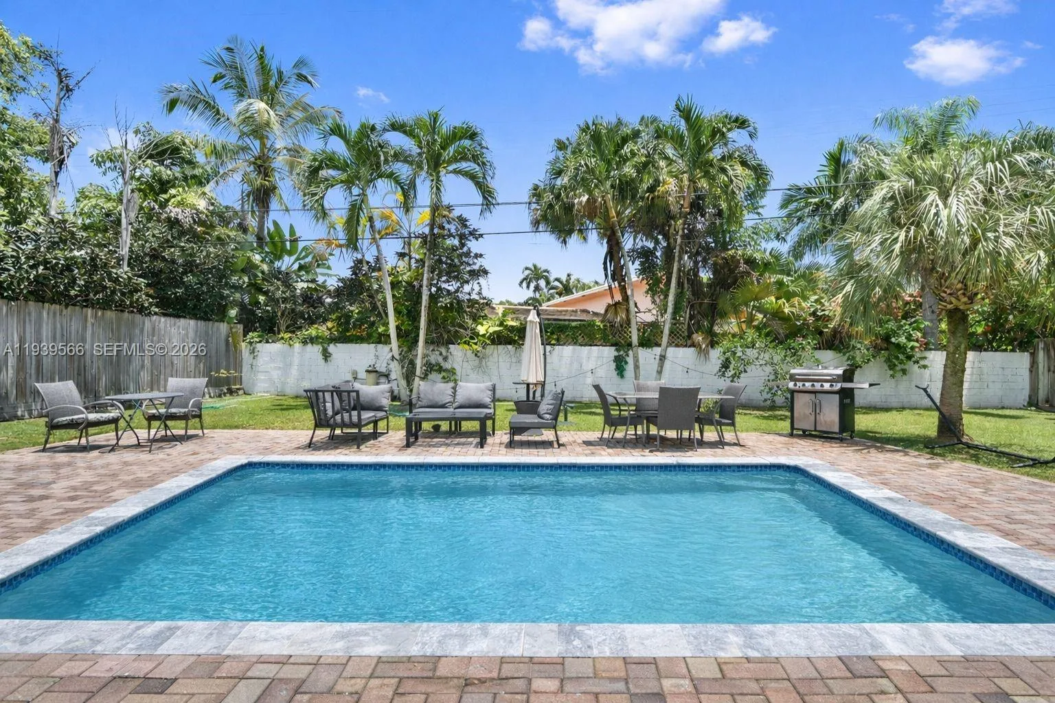 5841 SW 58th Ter # 0, South Miami, FL 33143