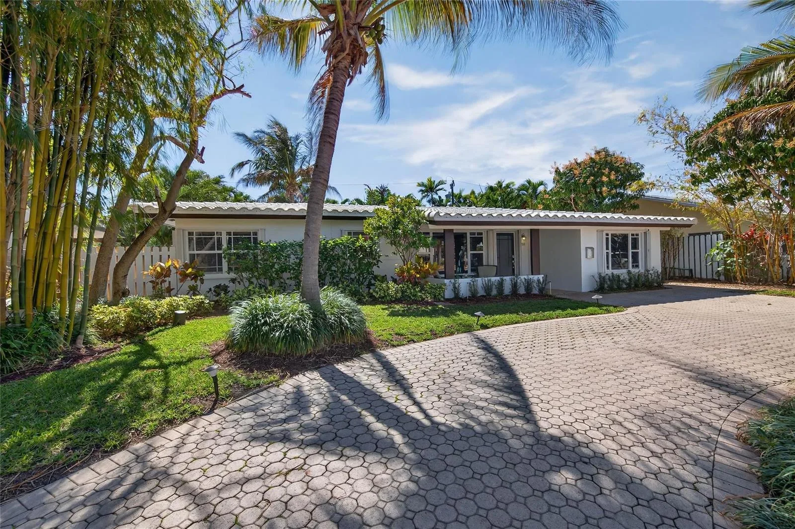 268 Hibiscus Avenue, Lauderdale By The Sea, FL 33308