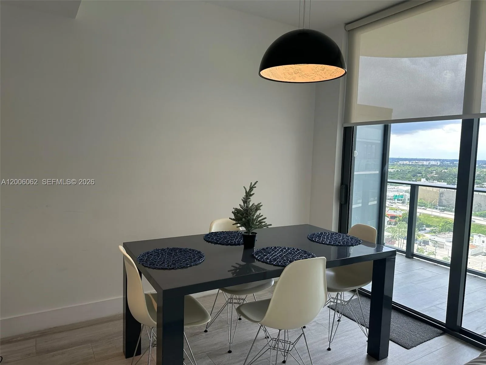 121 NE 34th St # 1915, Miami, FL 33137 photo 2
