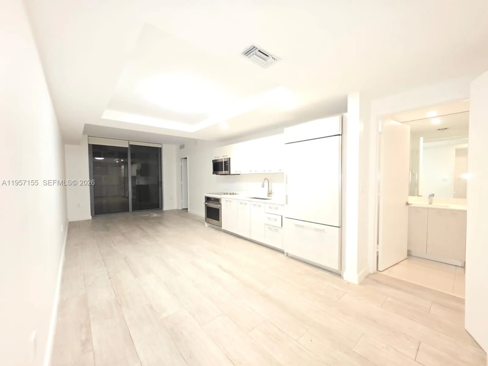 55 SW 9th St # 1409, Miami, FL 33130 photo 10