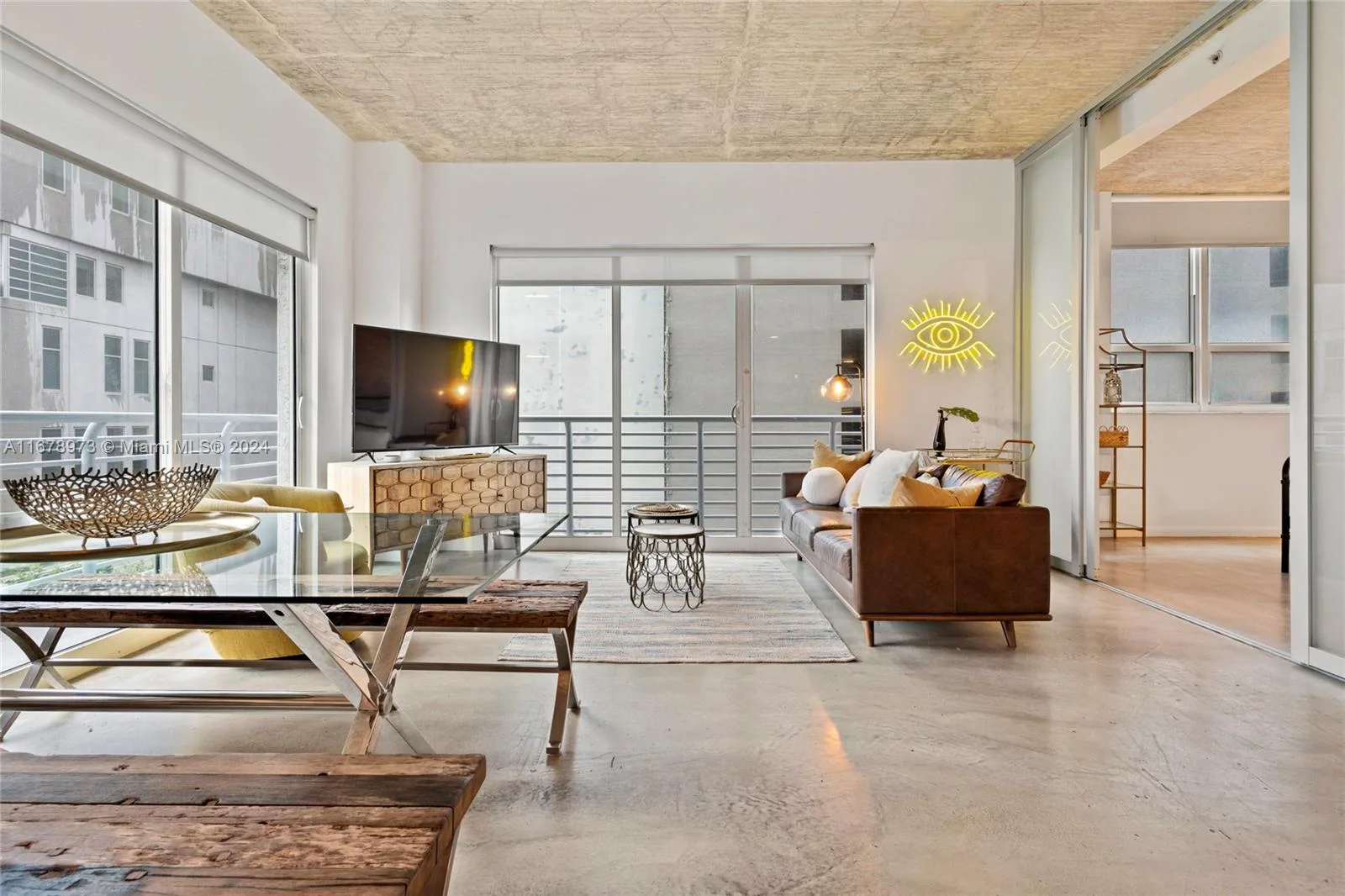 234 NE 3rd St # 401, Miami, FL 33132 photo 8