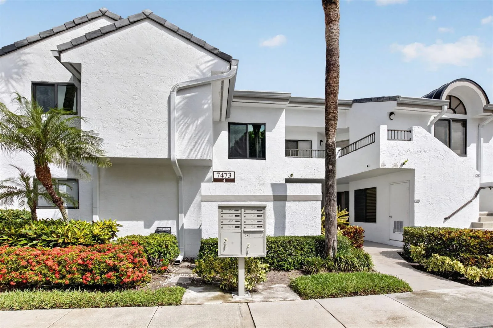 7473 Glendevon Lane # 402, Delray Beach, FL 33446