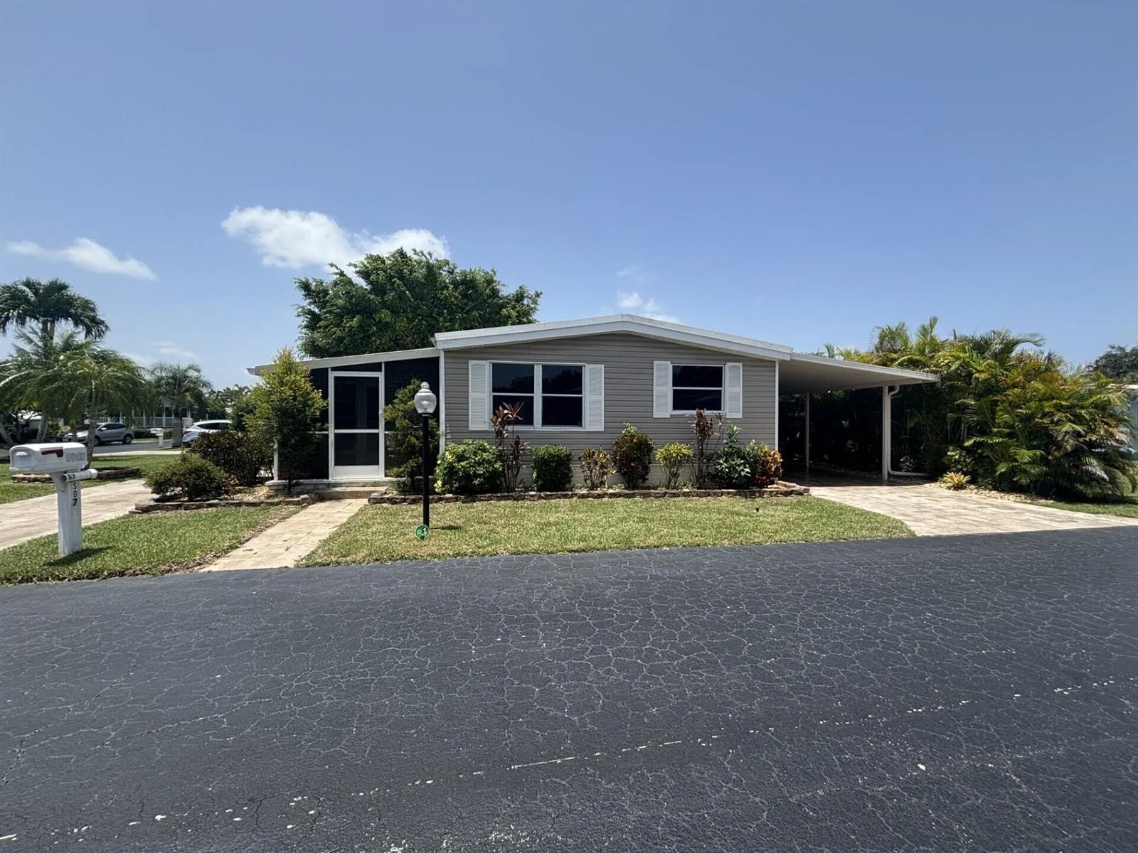 6700 NW 45th Avenue # S-7, Coconut Creek, FL 33073