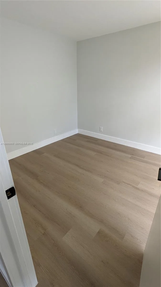 501 Three Islands Blvd # 112, Hallandale Beach, FL 33009 photo 4