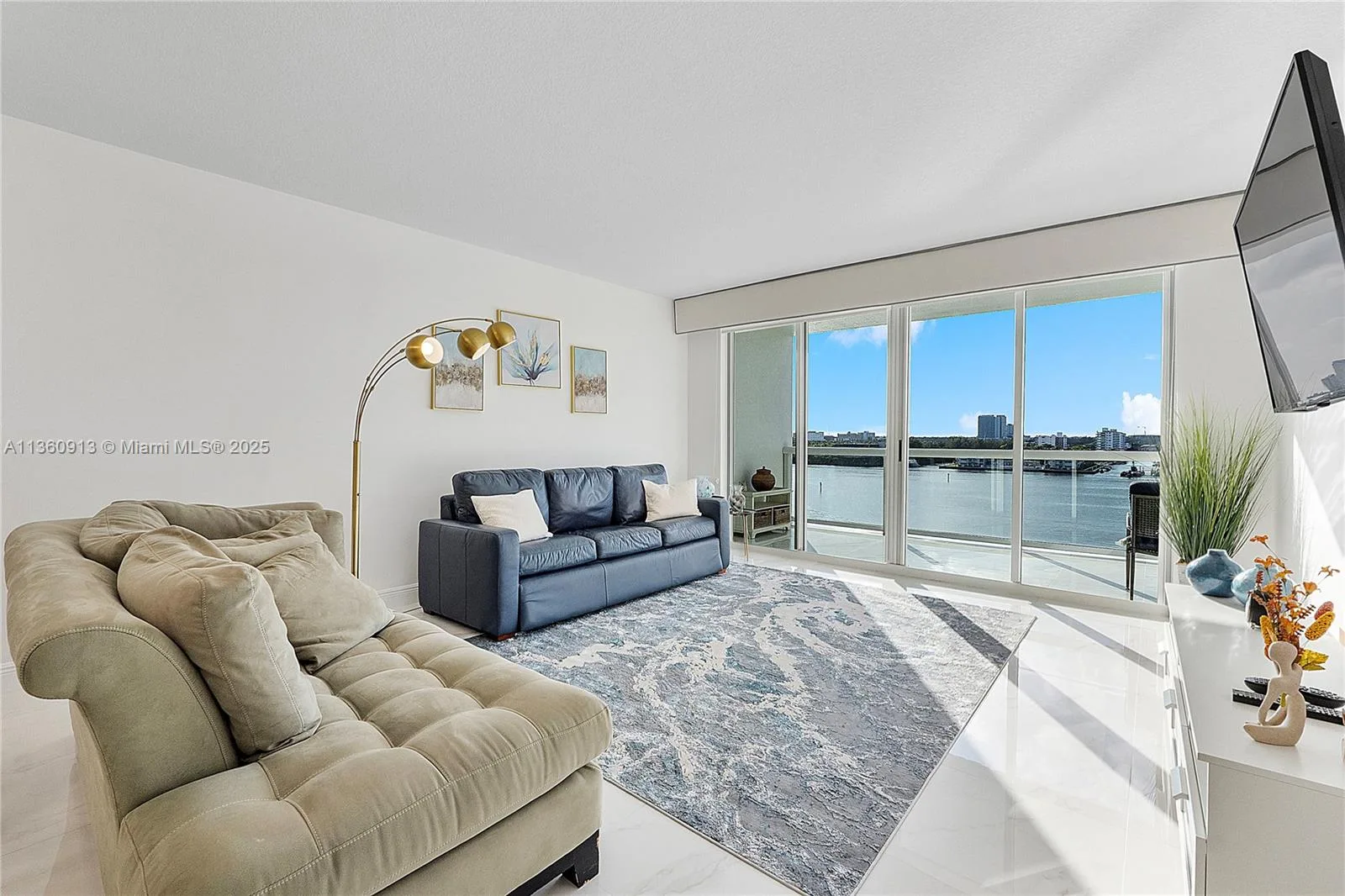 17050 N Bay Rd # 807, Sunny Isles Beach, FL 33160 photo 2