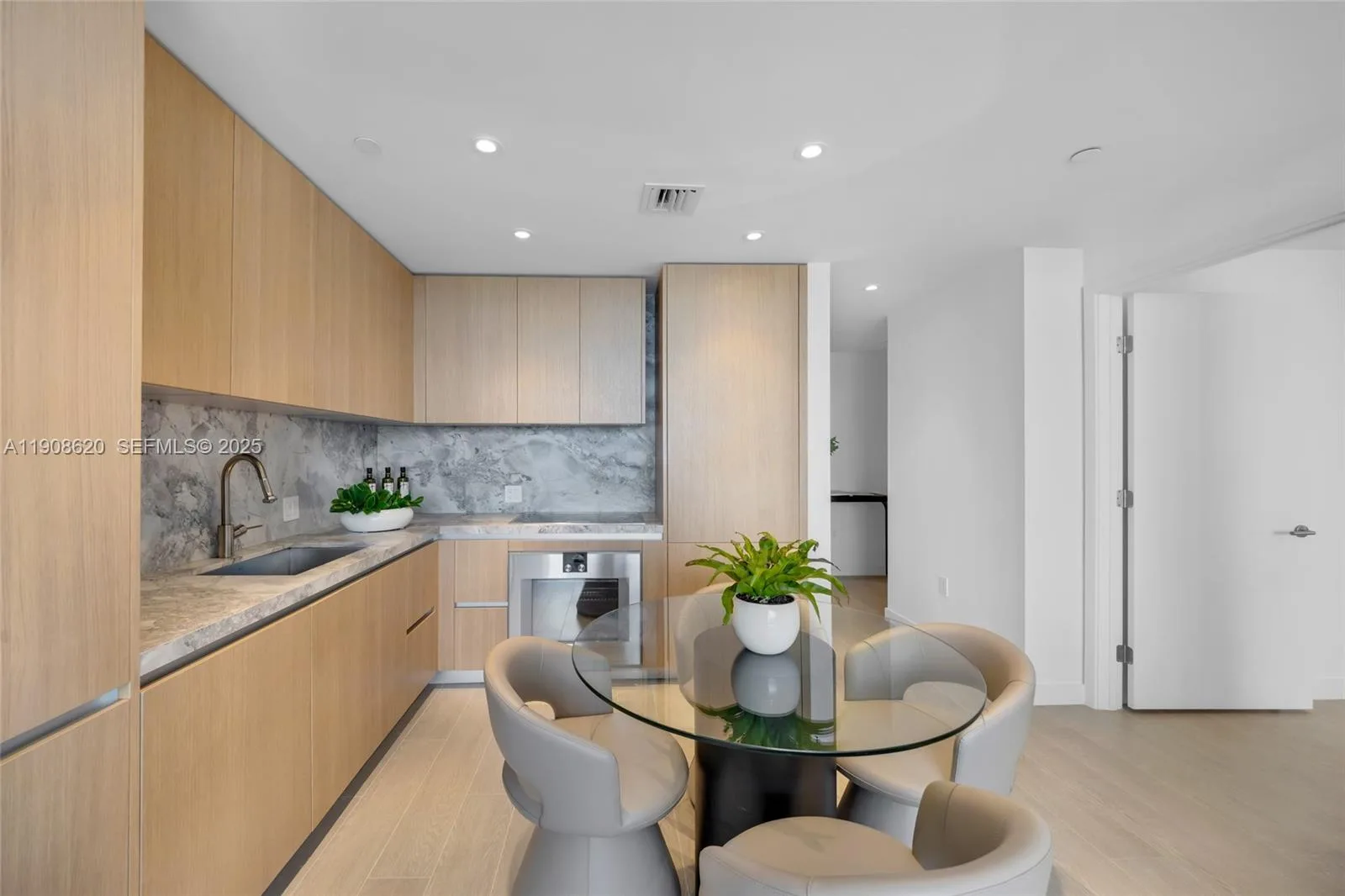 500 Alton Rd # 1904, Miami Beach, FL 33139 photo 9