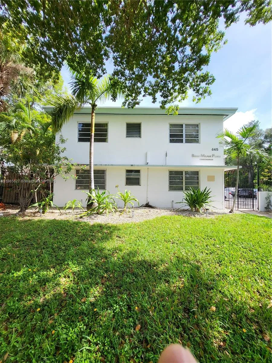 645 NE 77th St # 6, Miami, FL 33138 photo 8