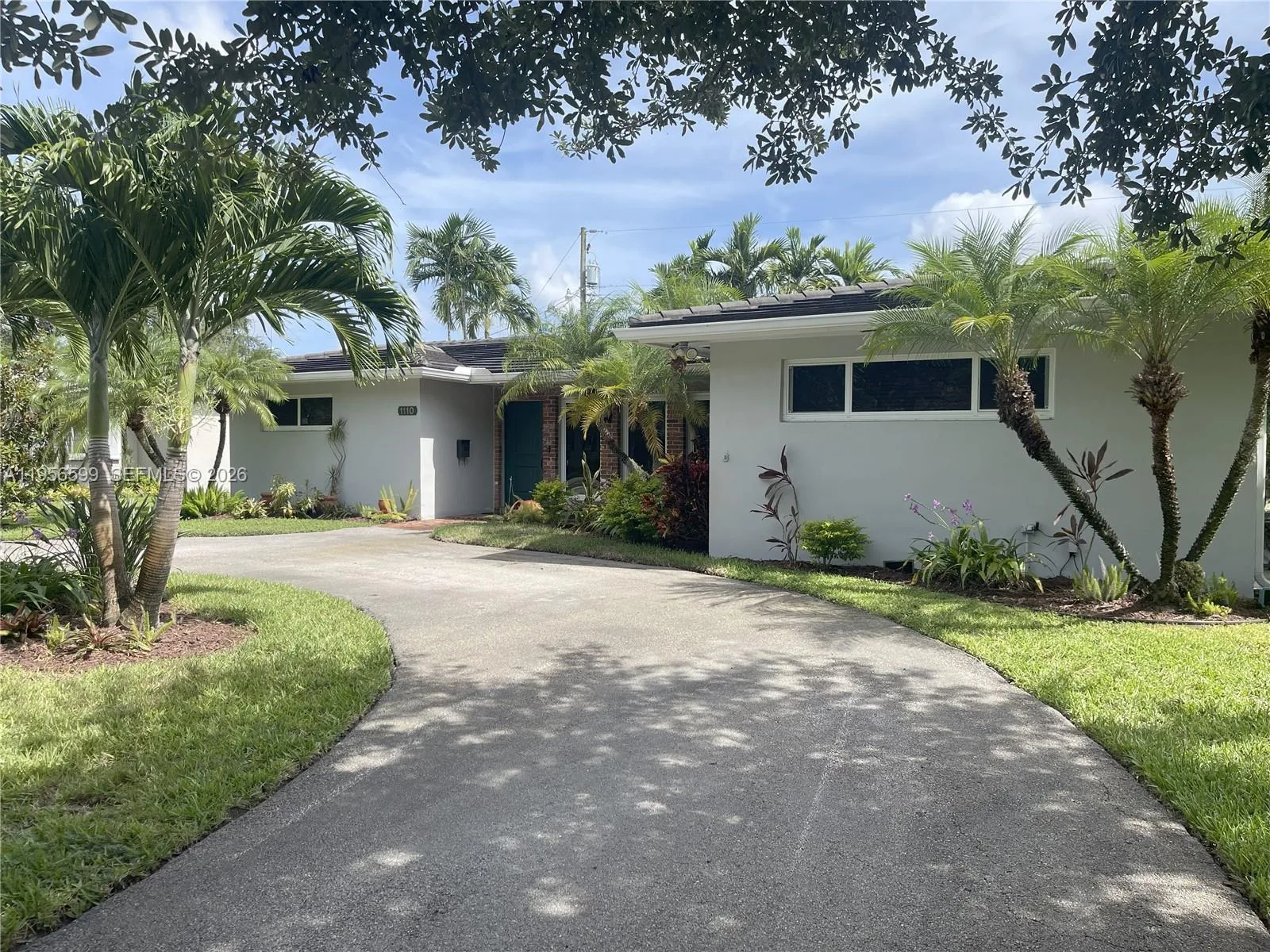 1110 Redbird Ave, Miami Springs, FL 33166