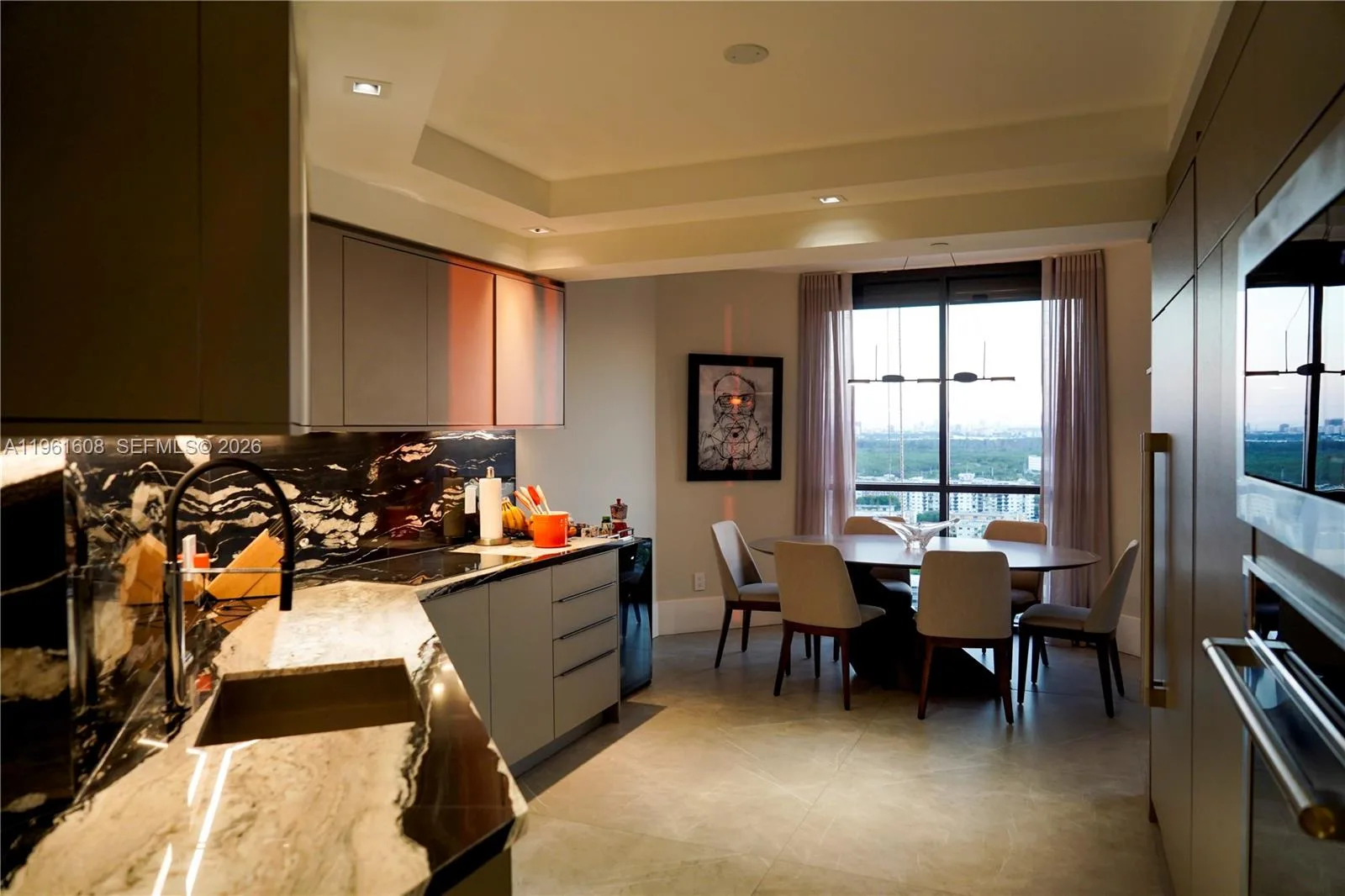 2000 Island Blvd # 2404, Aventura, FL 33160
