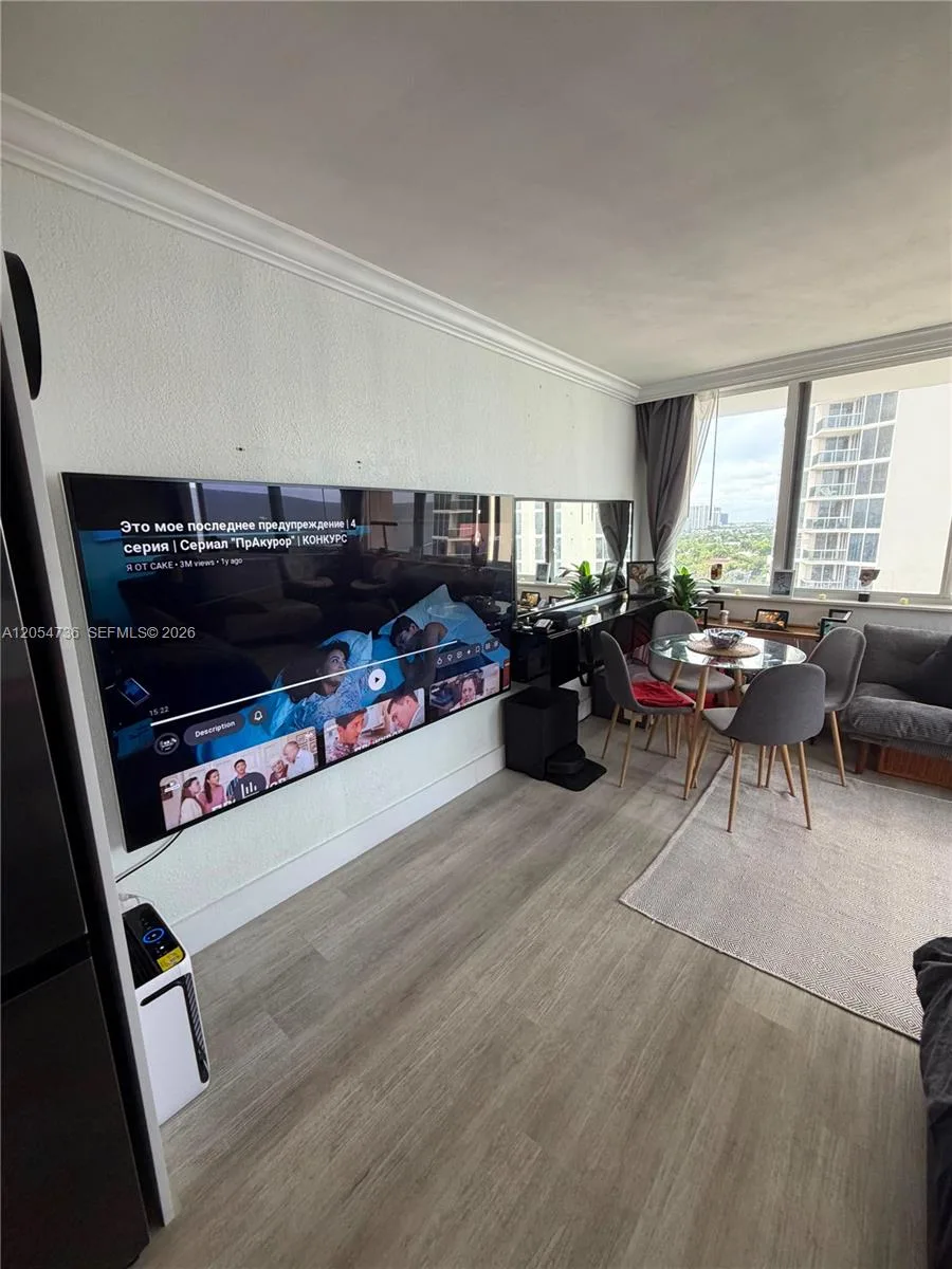 19201 Collins Ave # 1126, Sunny Isles Beach, FL 33160 photo 4