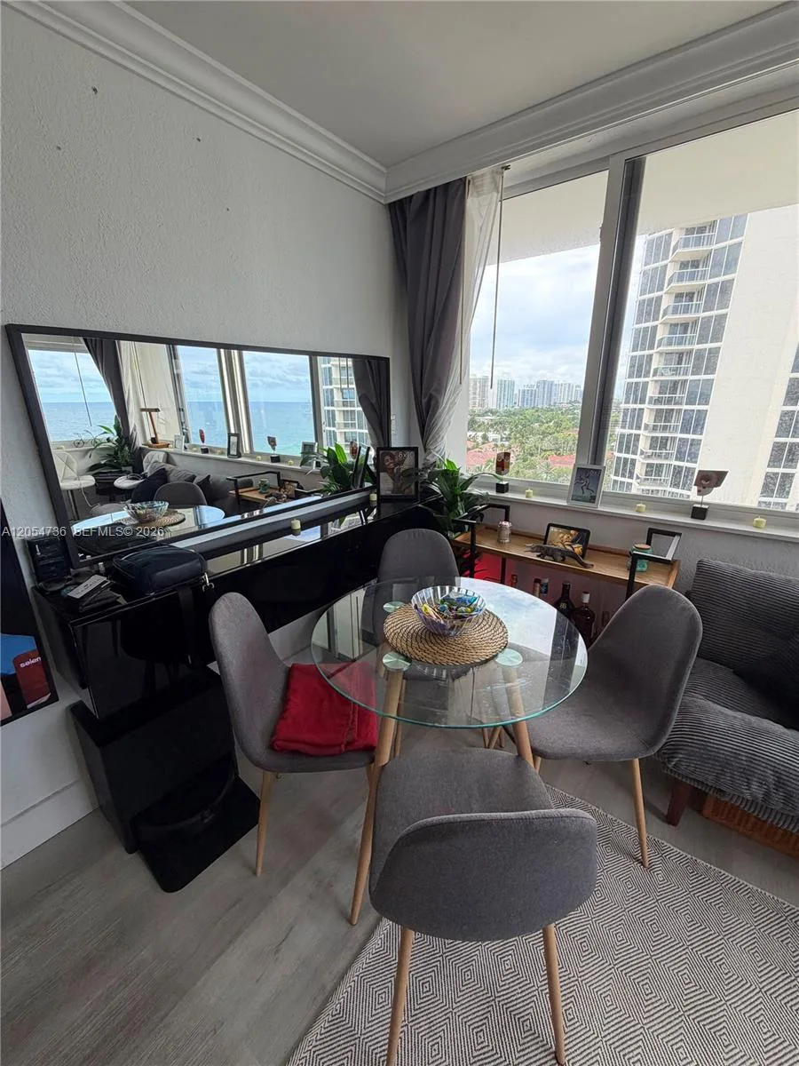 19201 Collins Ave # 1126, Sunny Isles Beach, FL 33160 photo 5