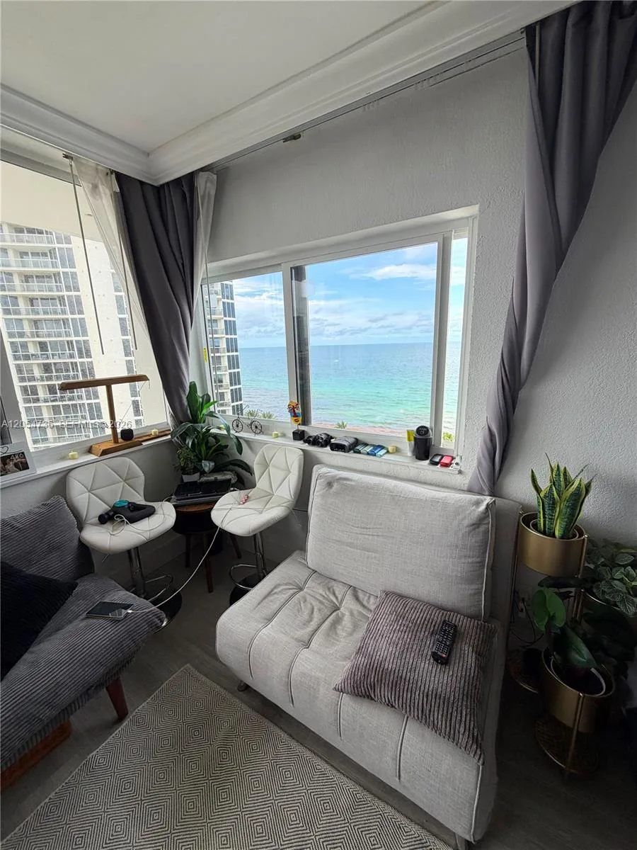 19201 Collins Ave # 1126, Sunny Isles Beach, FL 33160 photo 9